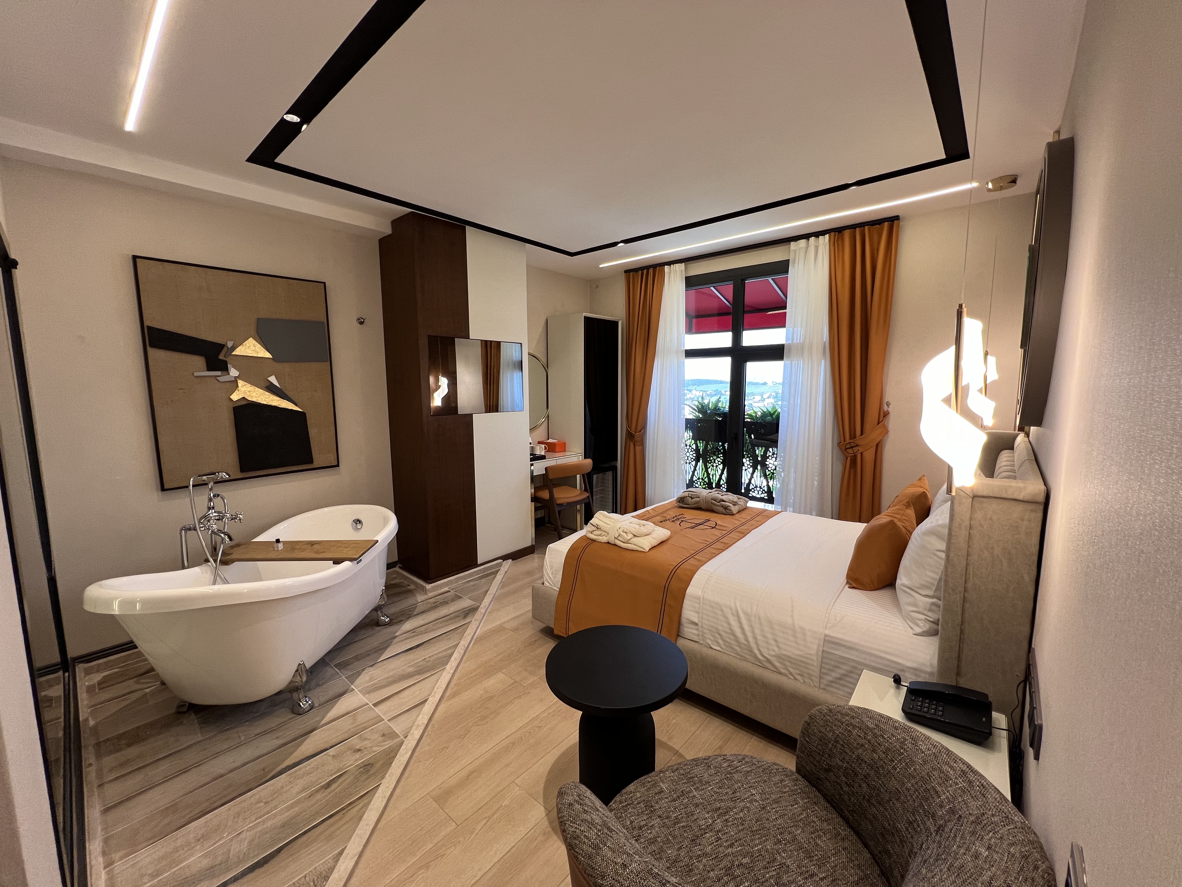 Double Deluxe Superior