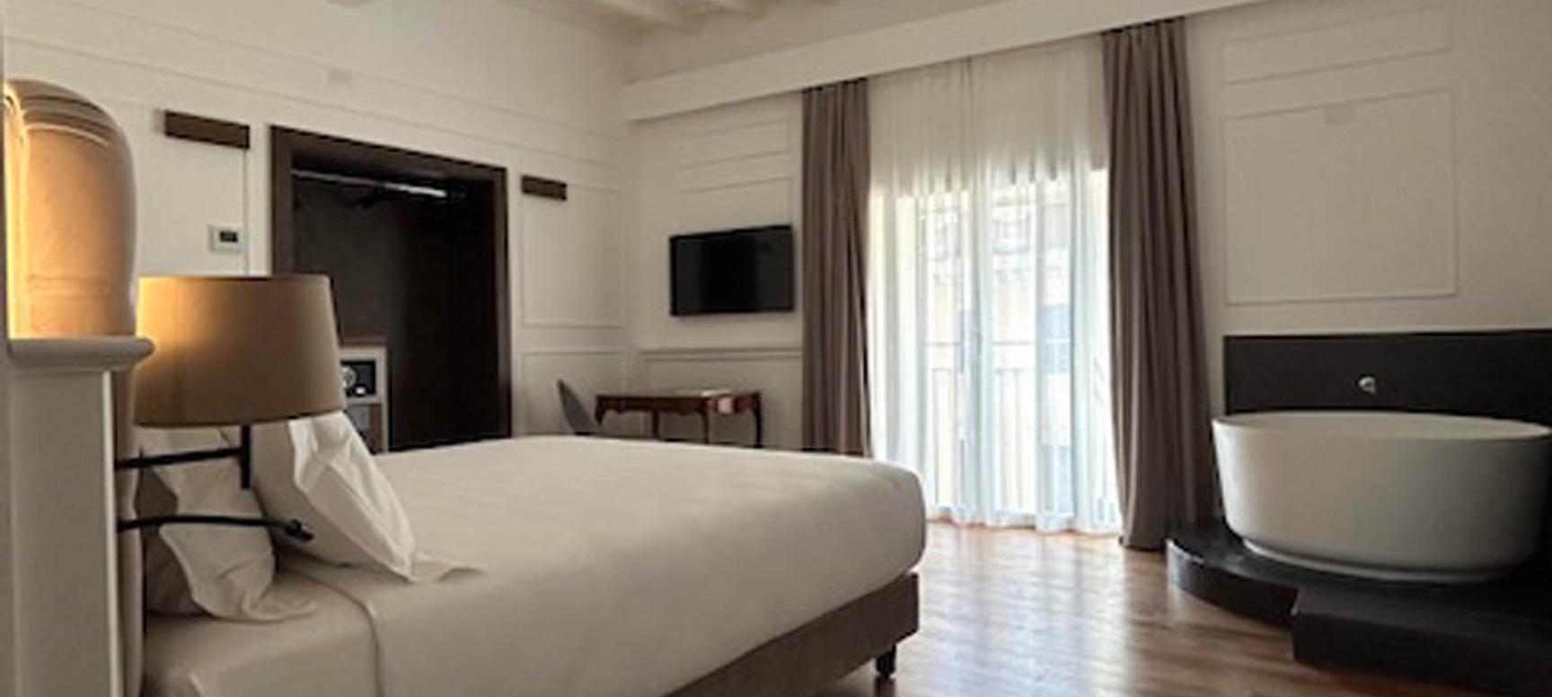 Double King Size Bed