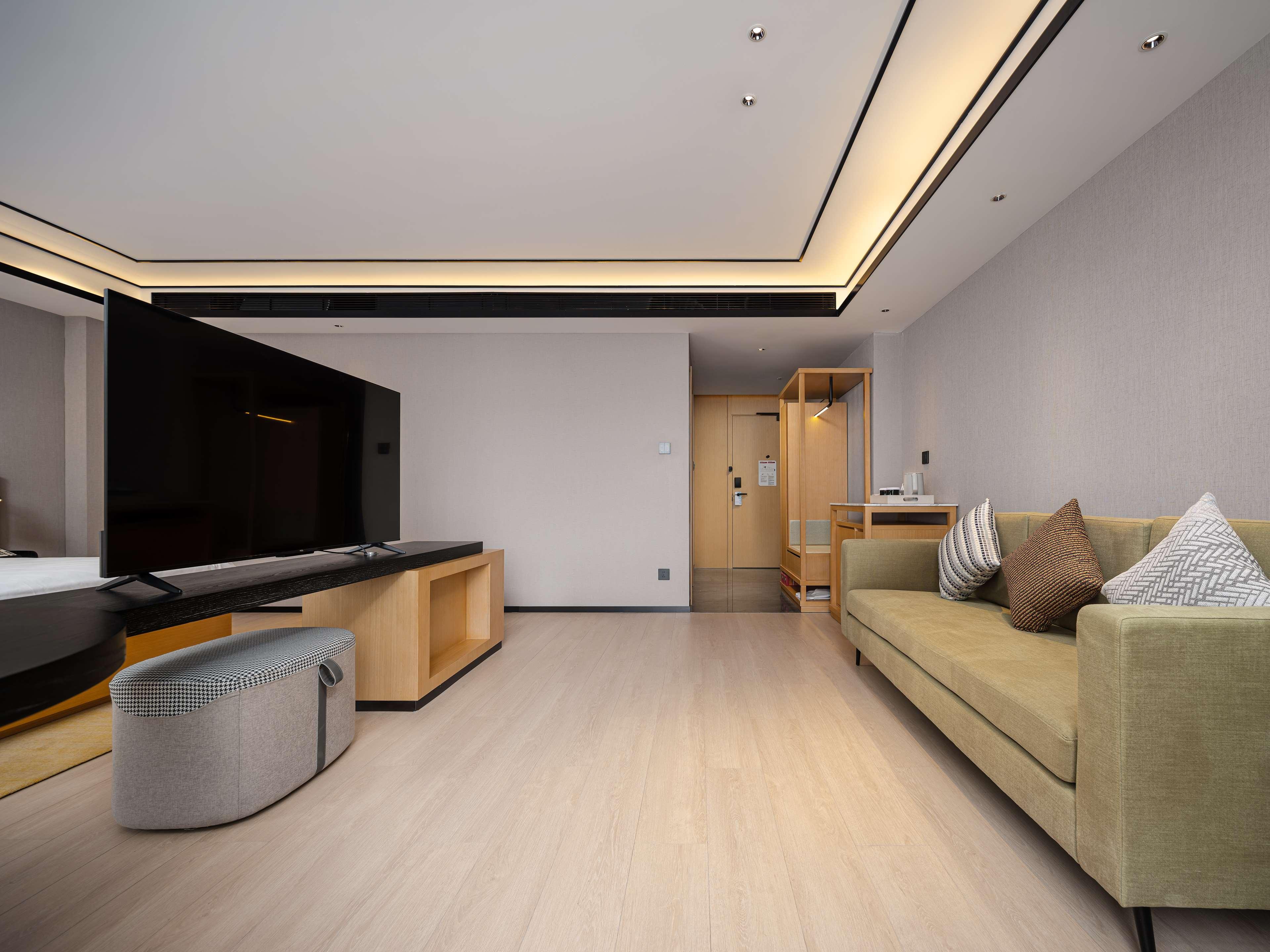 Double Premium King Bed