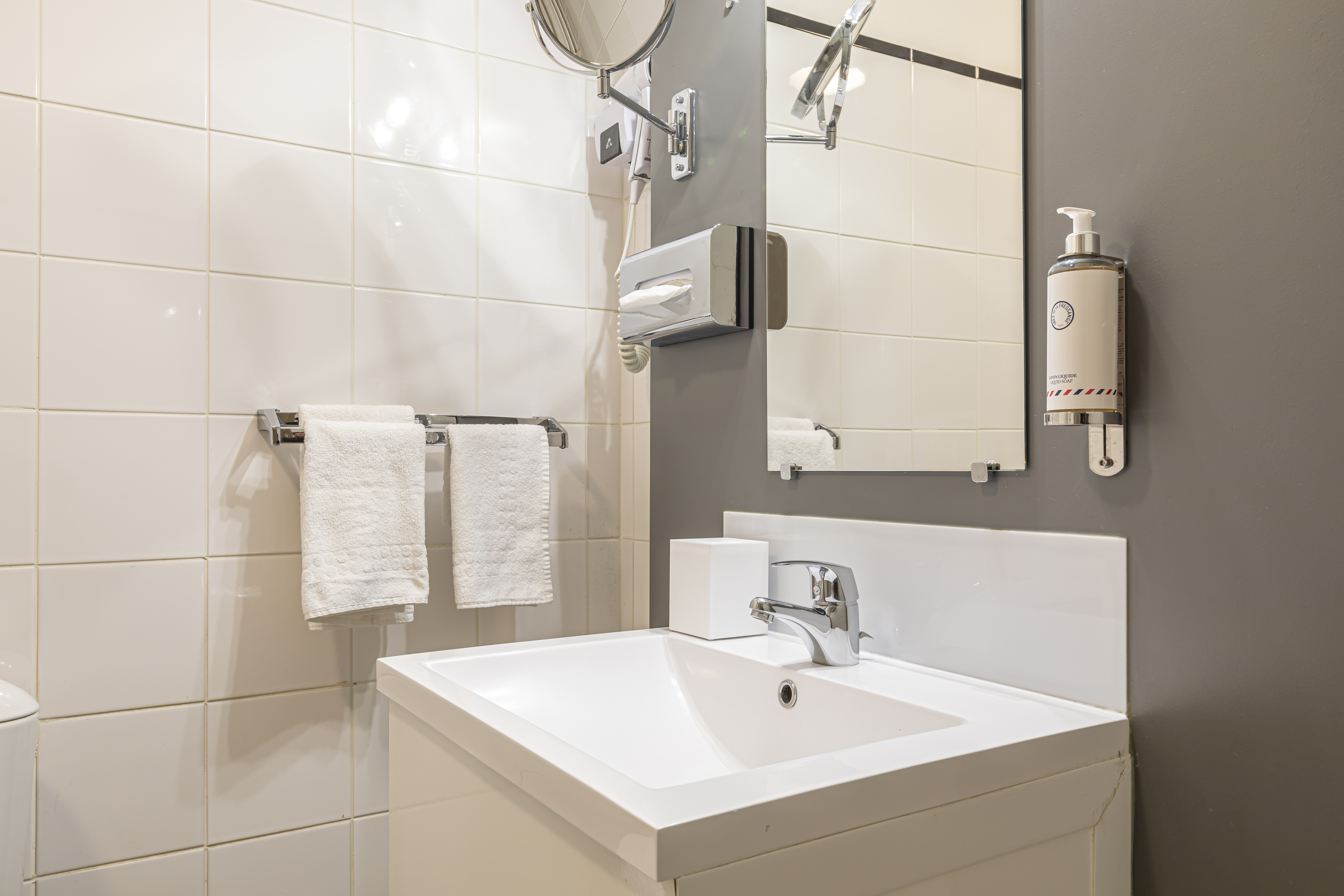 Triple Classic City View