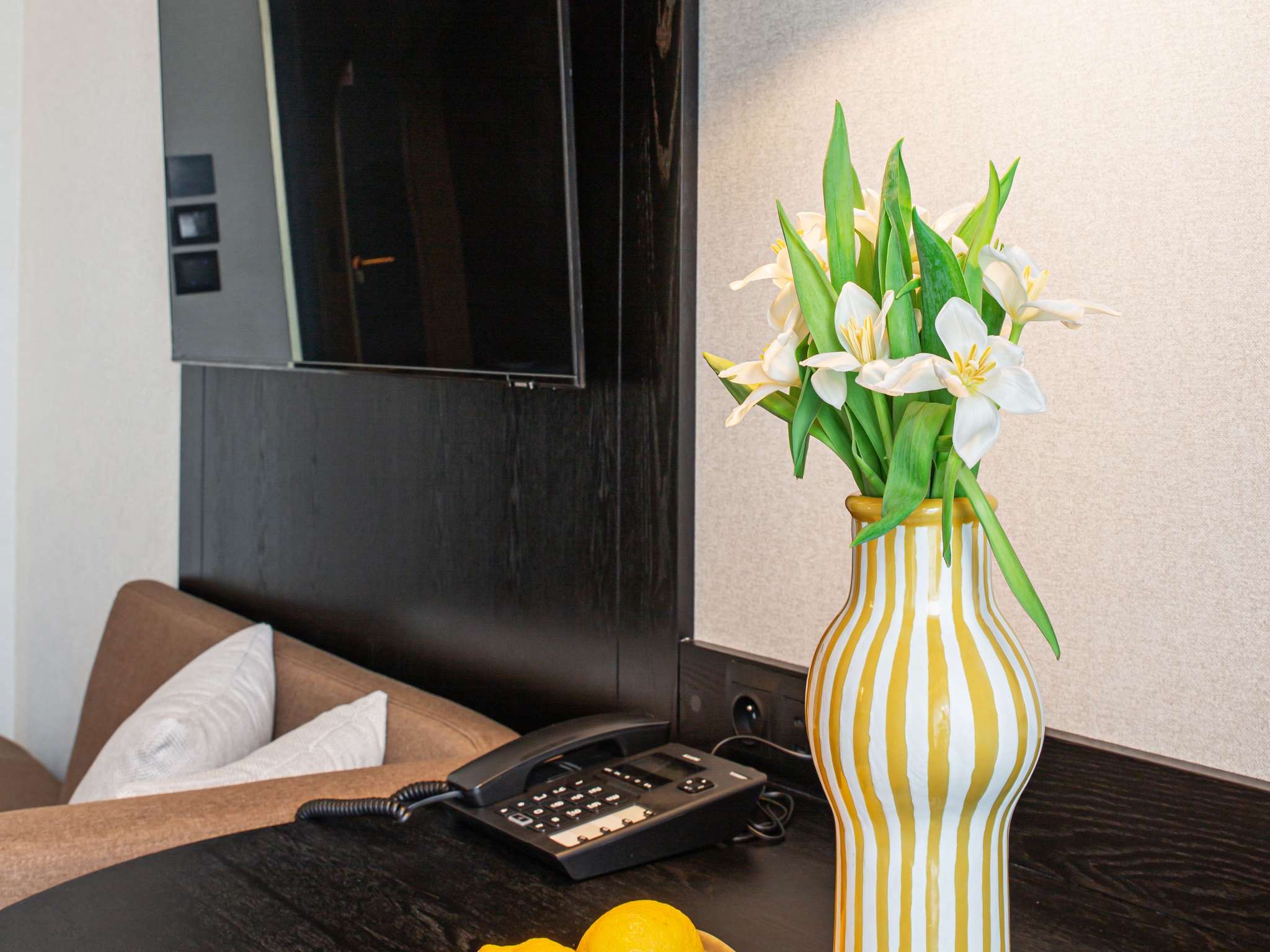 Double Classic King Bed