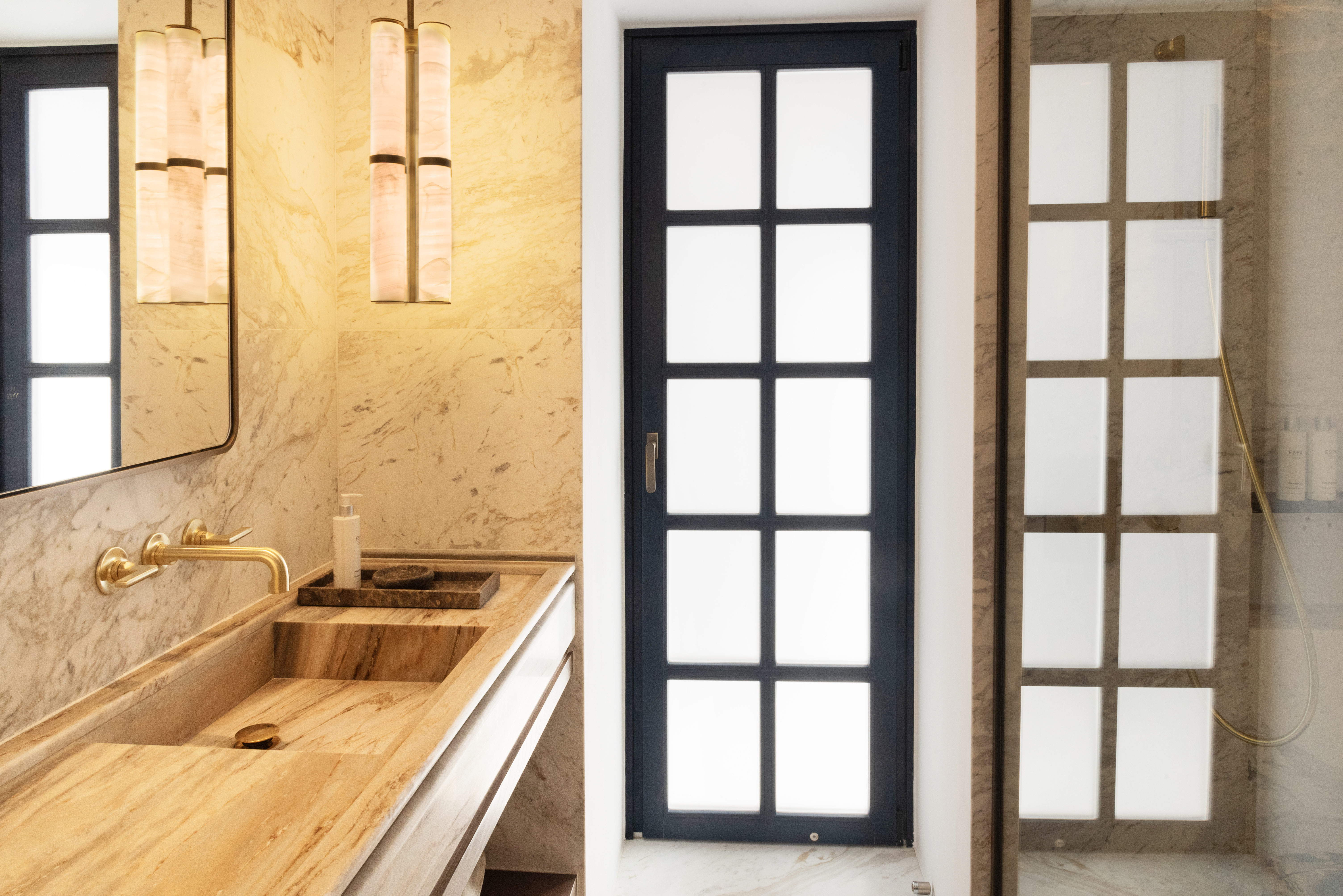 Villa Two Bedrooms Two Bathrooms