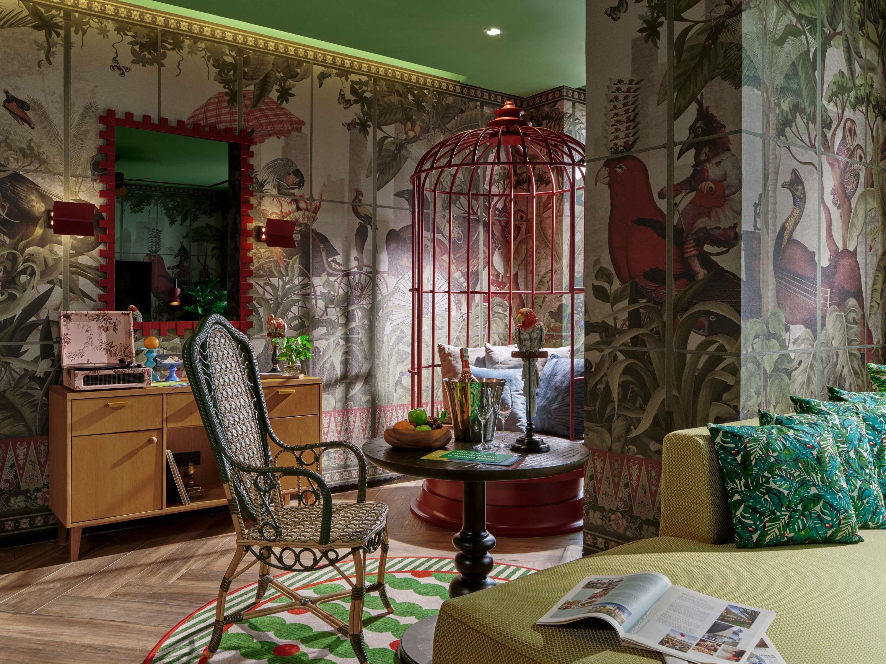 Double King Size Bed