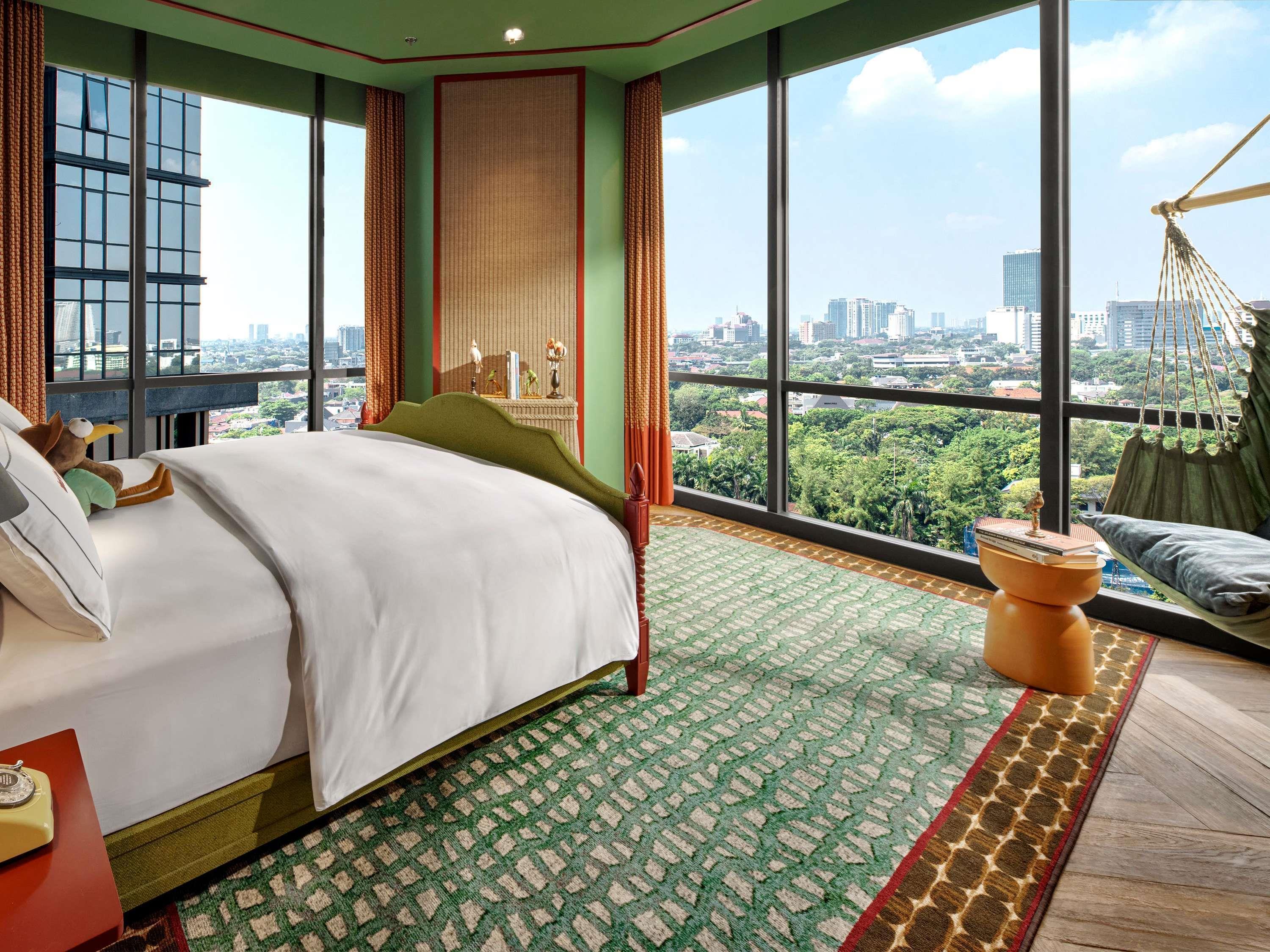 Double King Size Bed