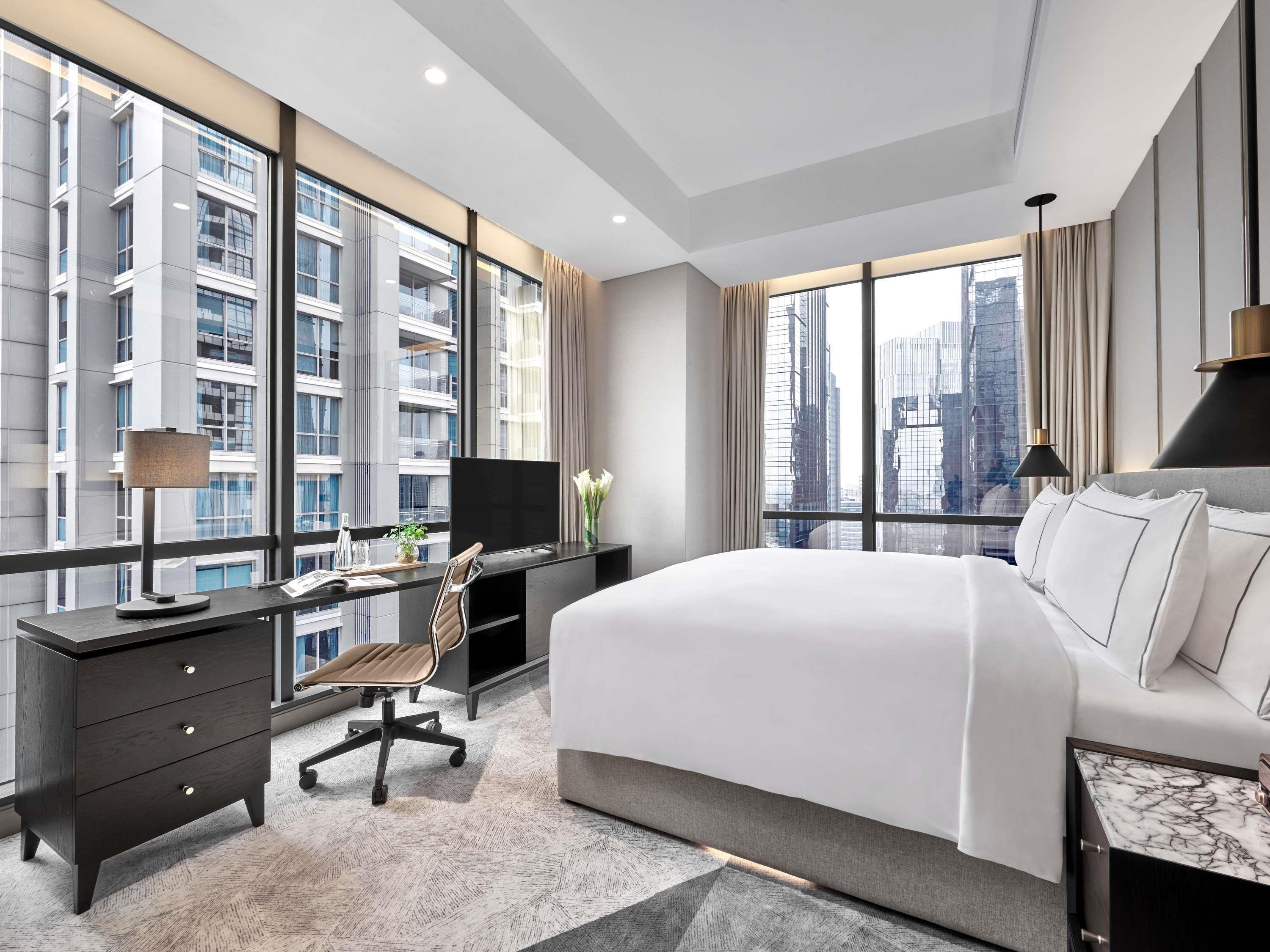 Apartment King Bed Two Bedrooms