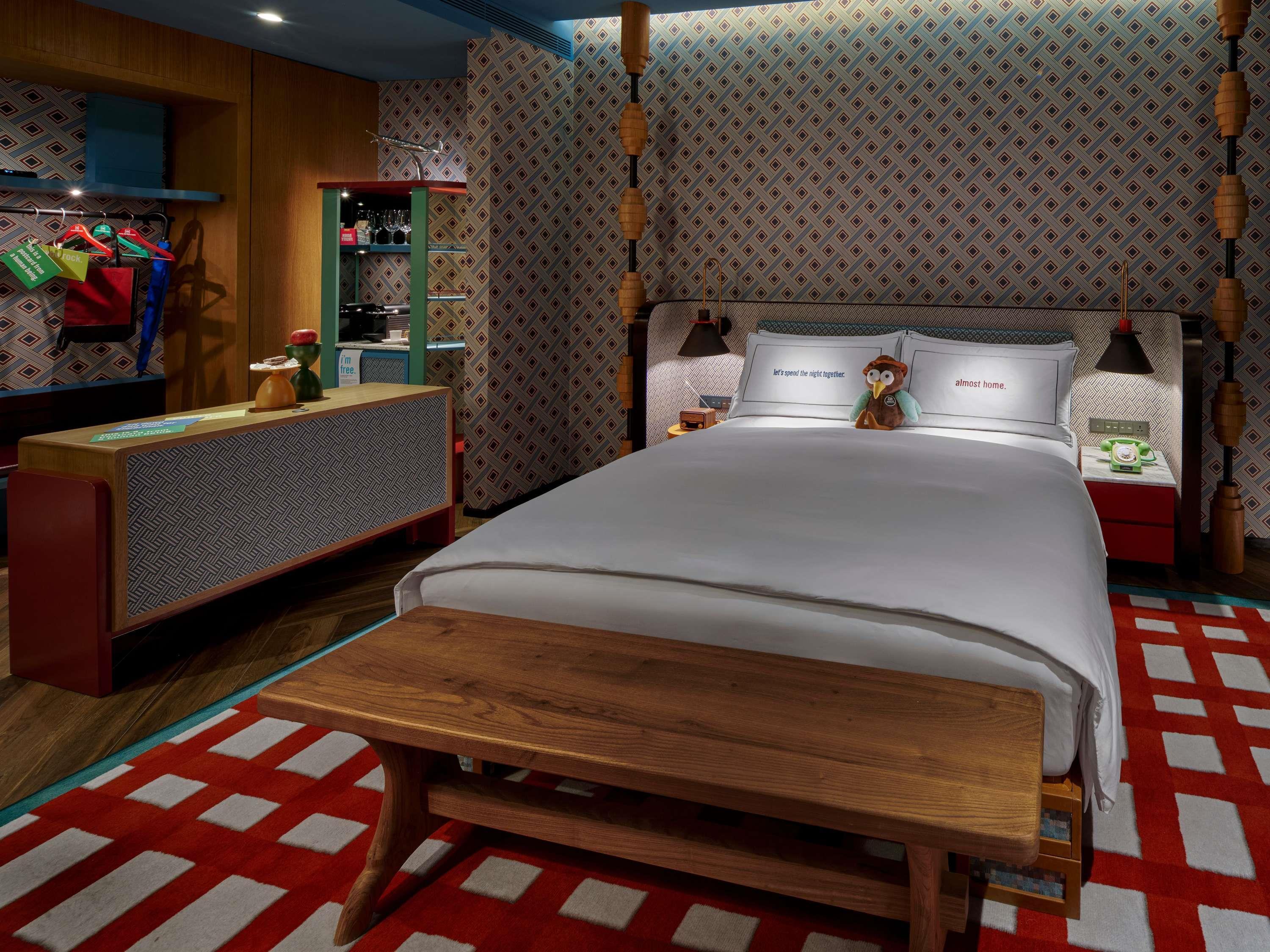 Double King Size Bed