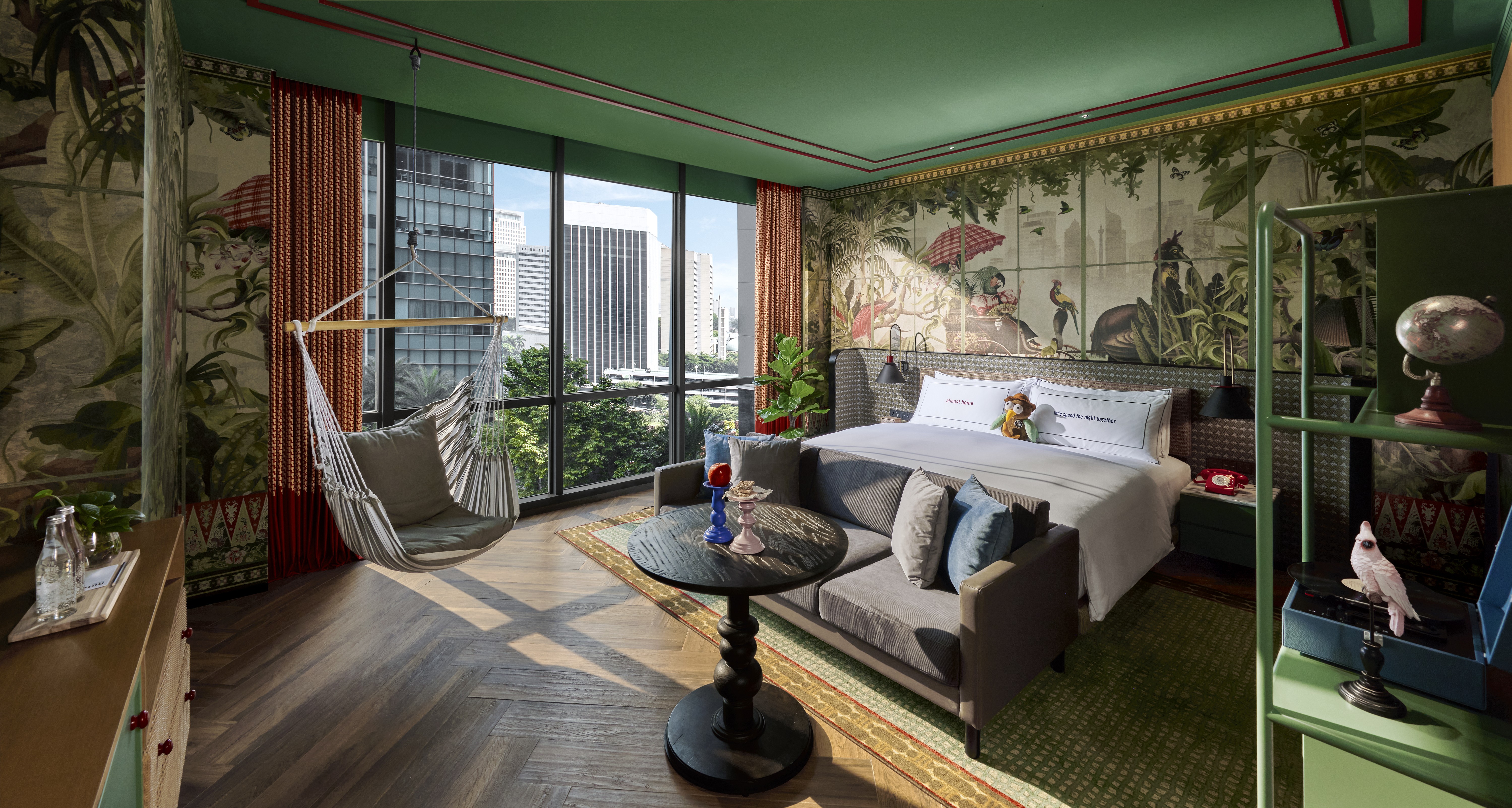 Double King Size Bed