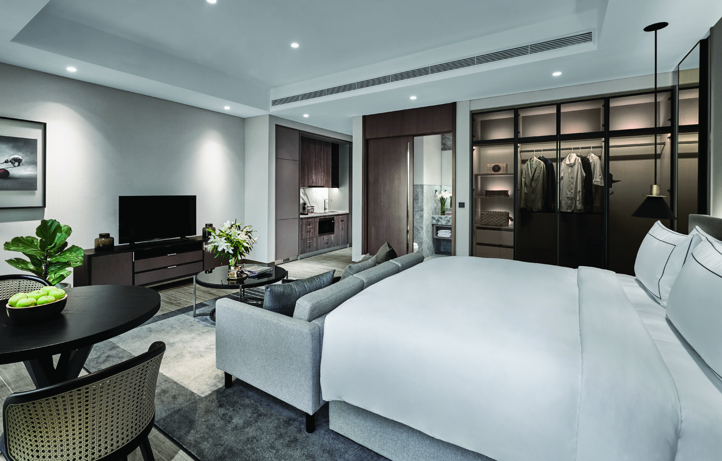 Studio King Size Bed