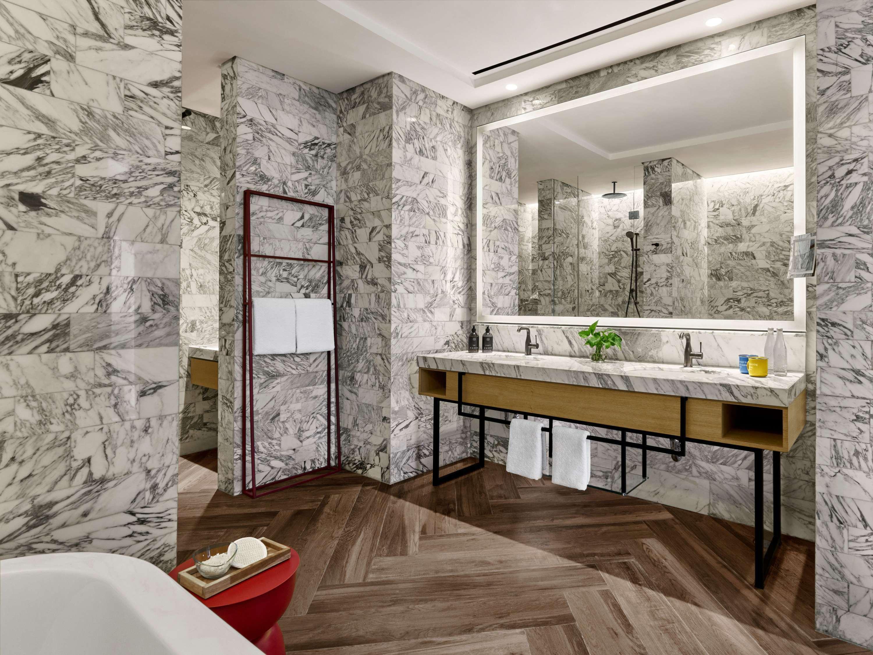 Double King Size Bed