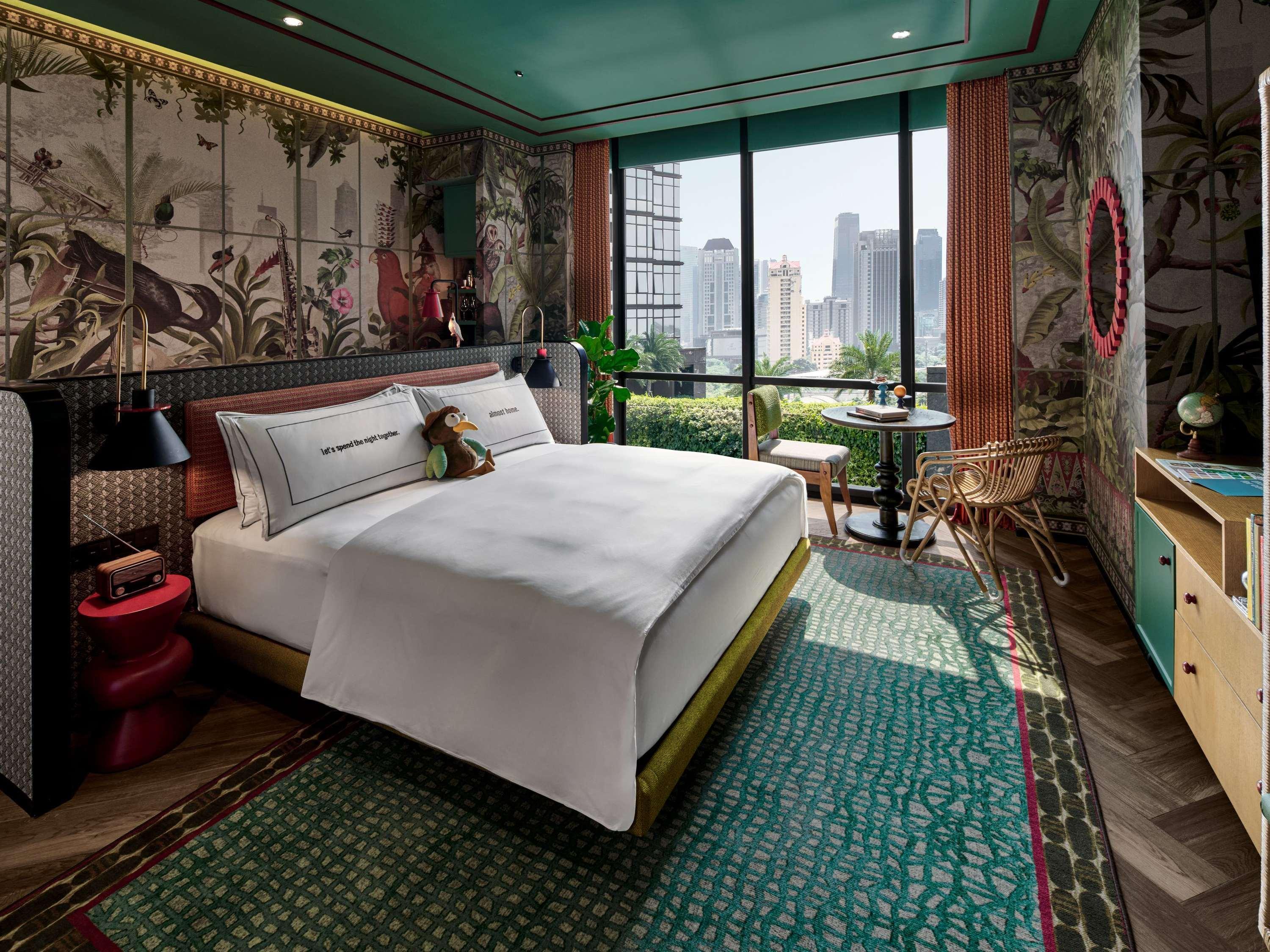 Double King Size Bed