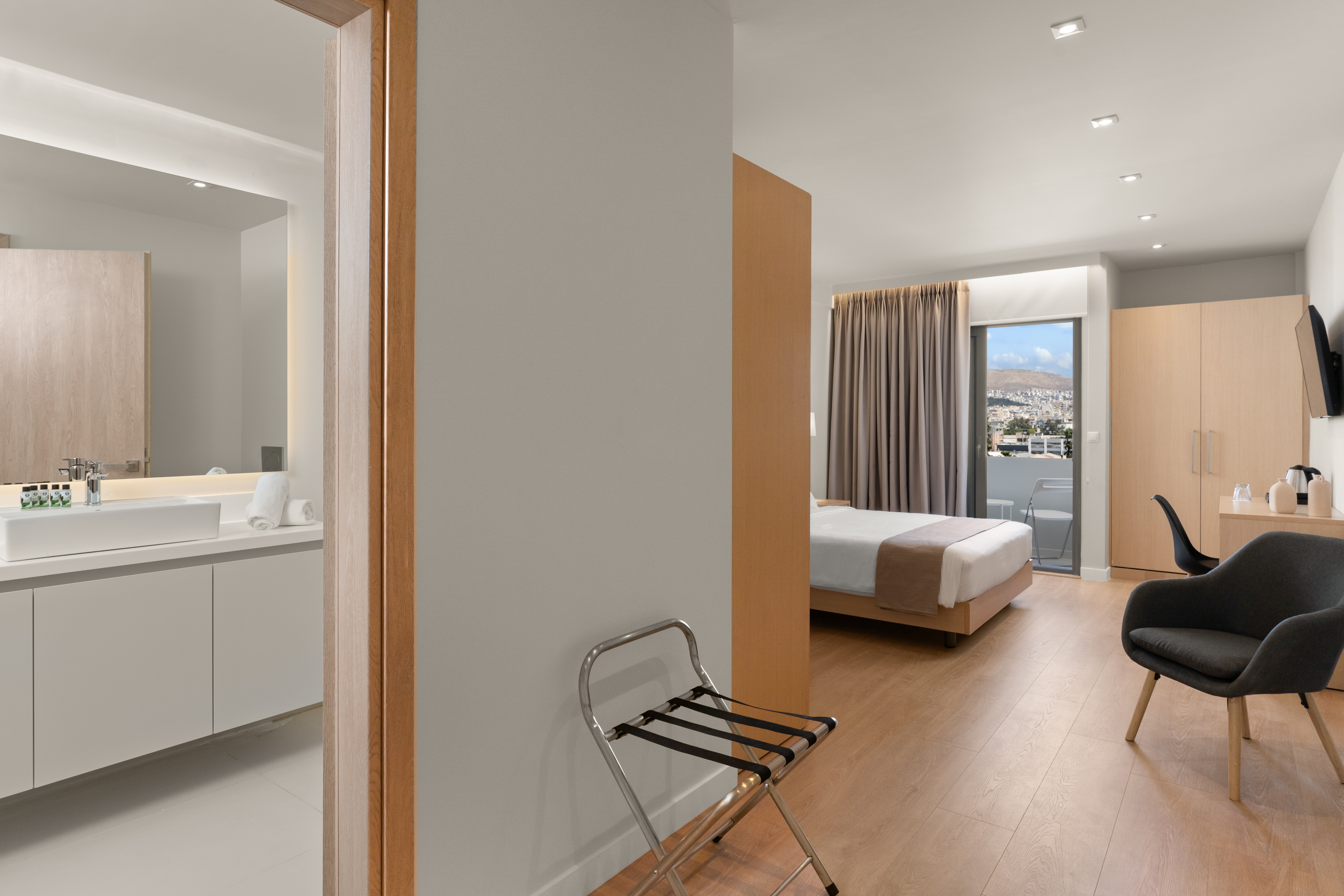 Junior Suite City View