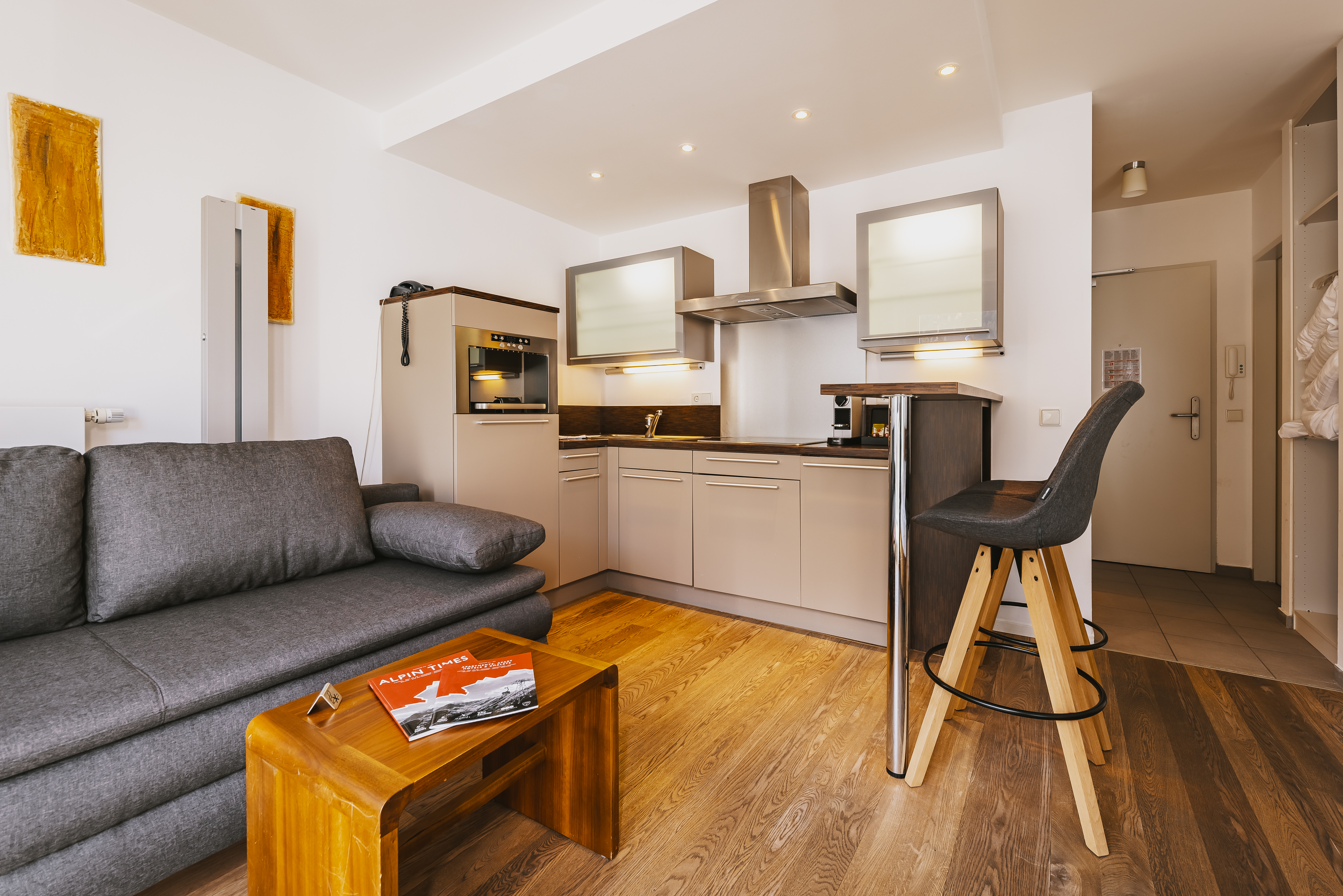 Apartment with Balcony with Views