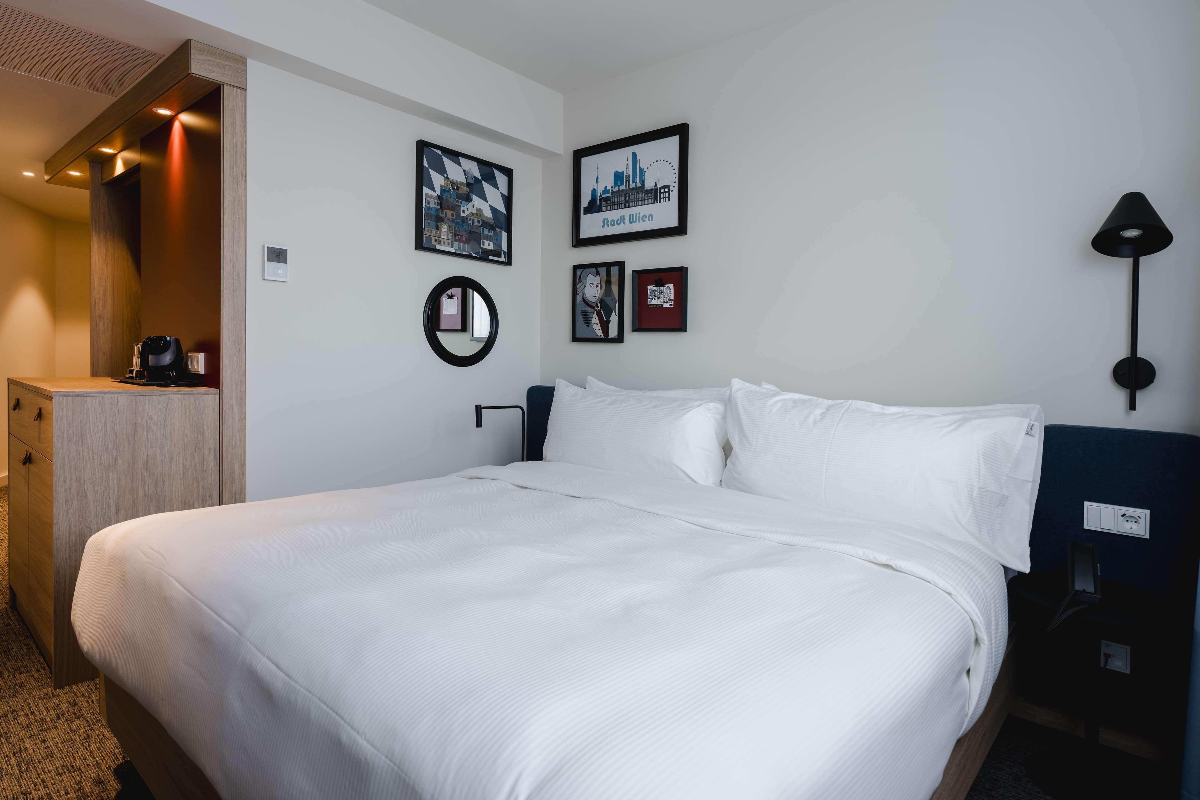 Double King Size Bed