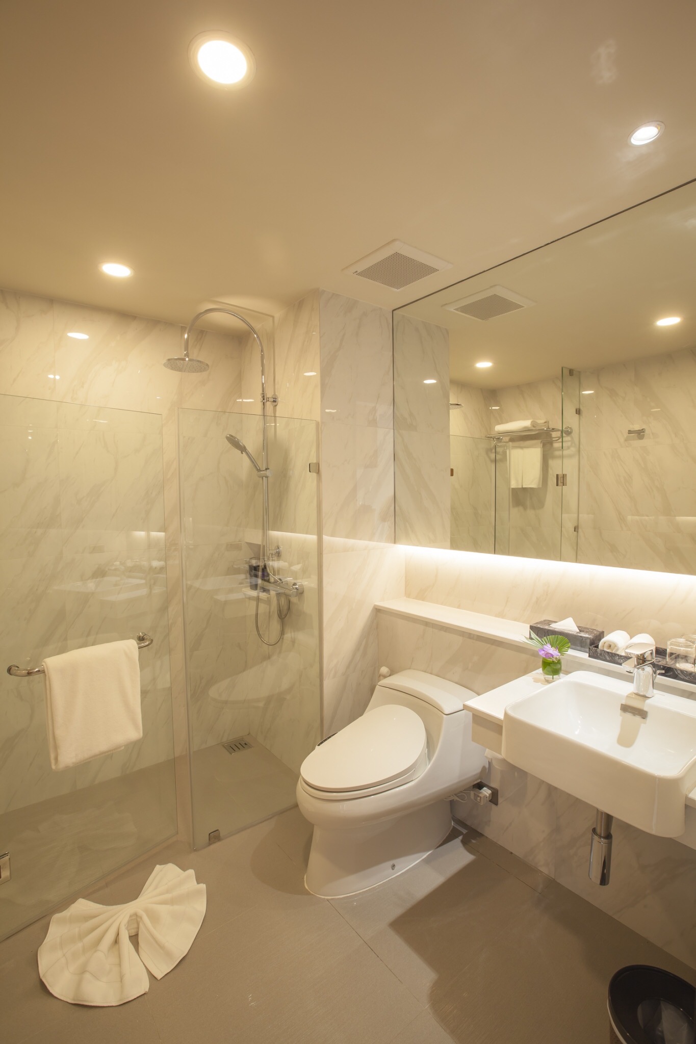 Double Executive King Bed