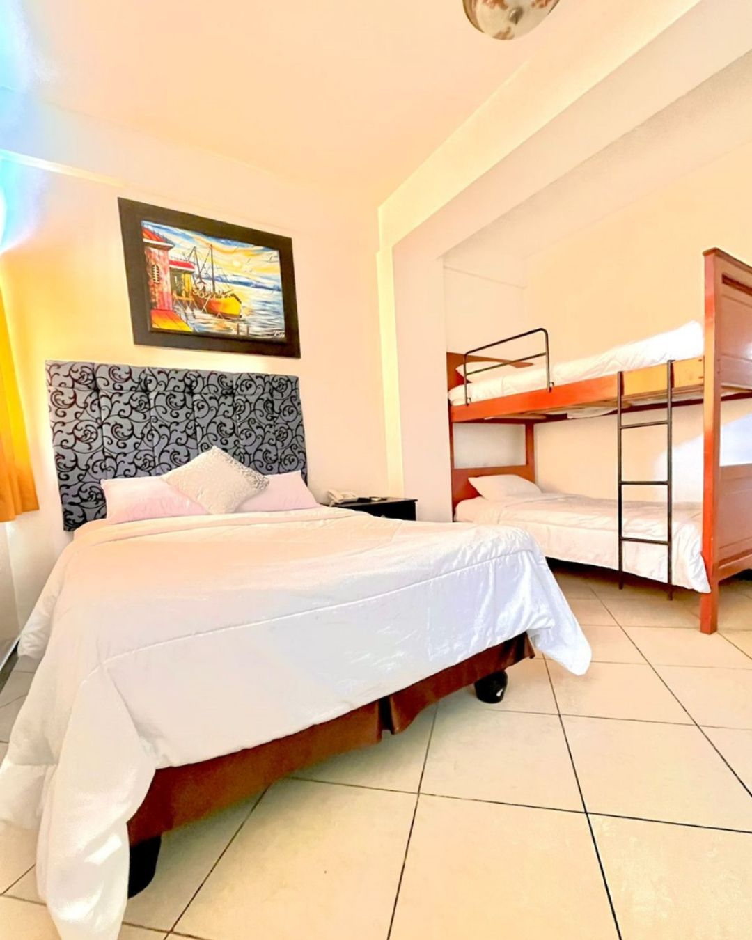 Triple Superior Queen Bed