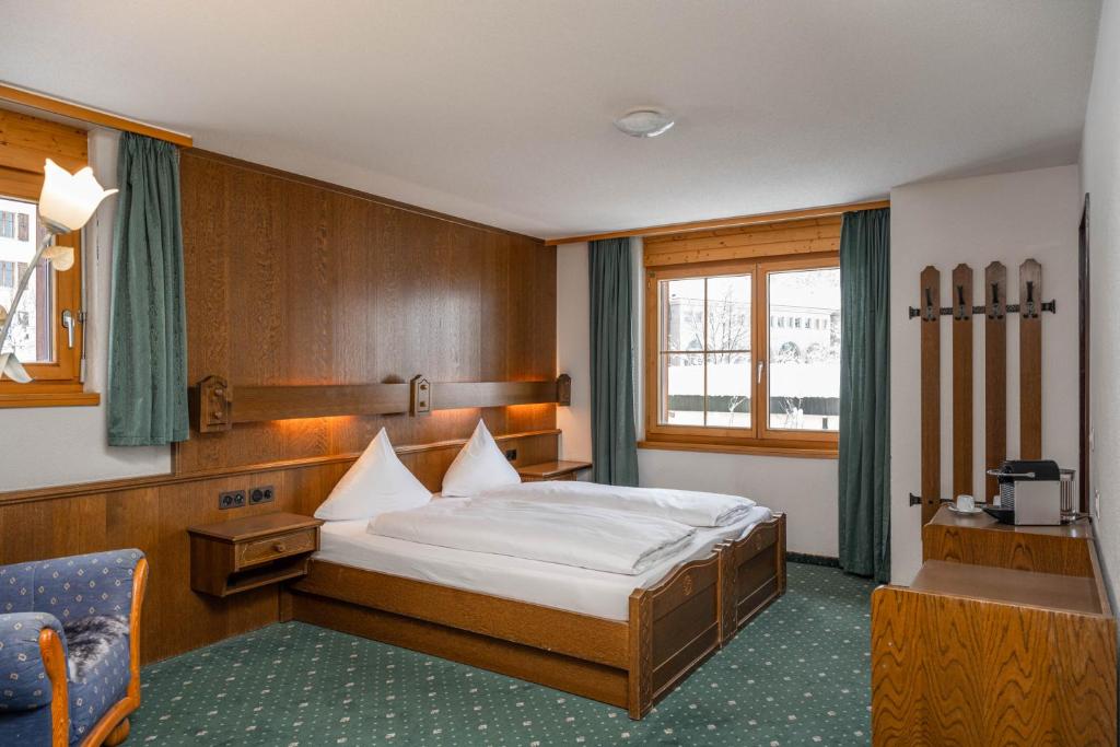 Double Mountain View