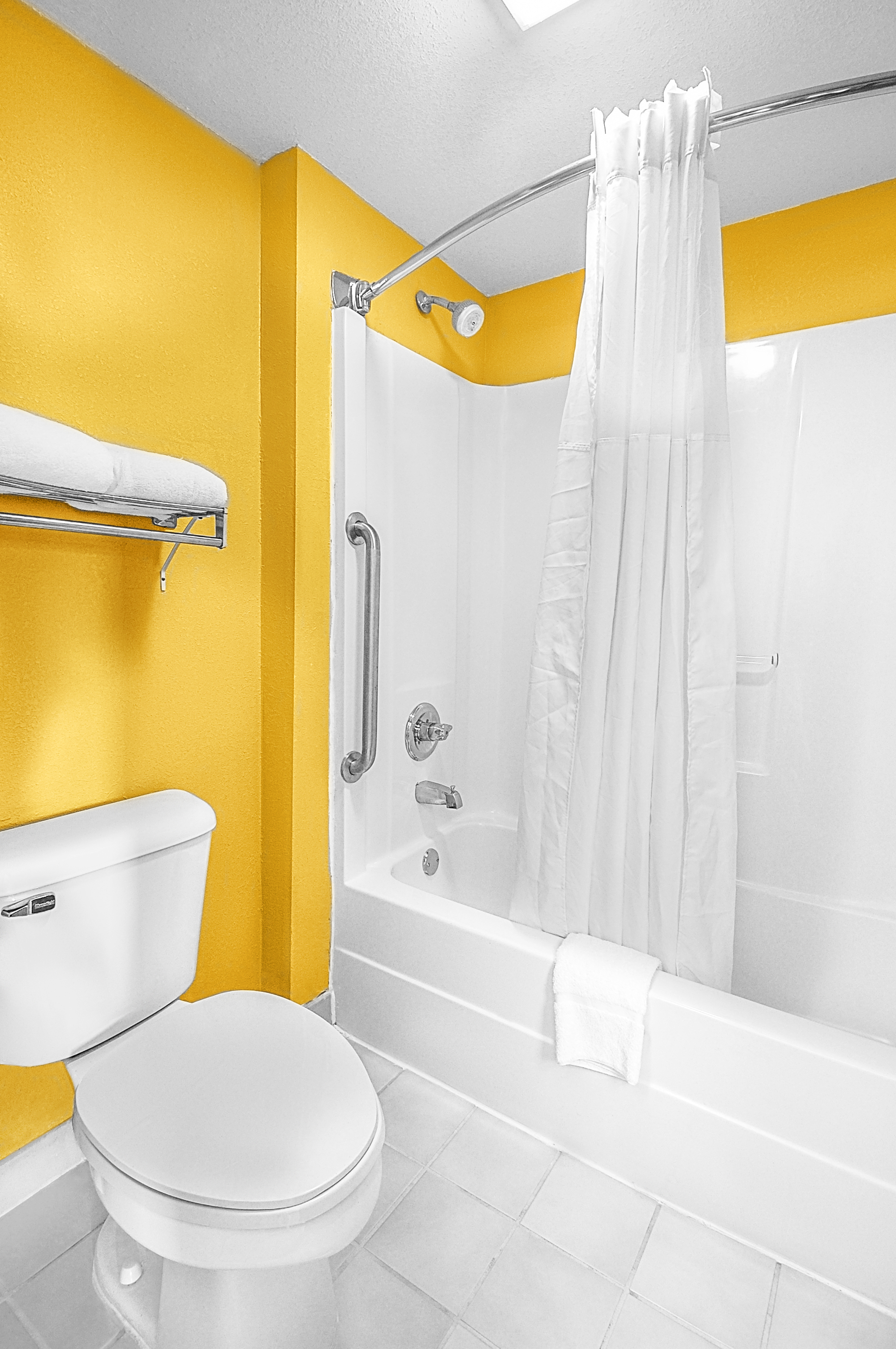 Double Deluxe King Bed