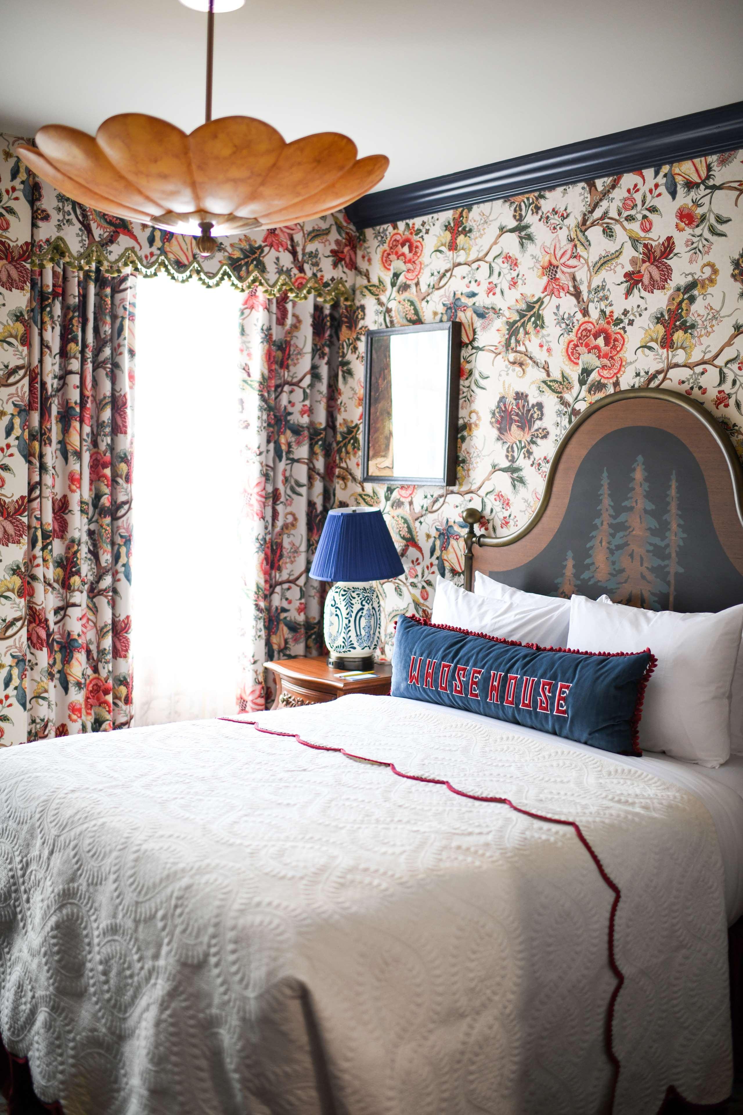 Double Accessible King Size Bed