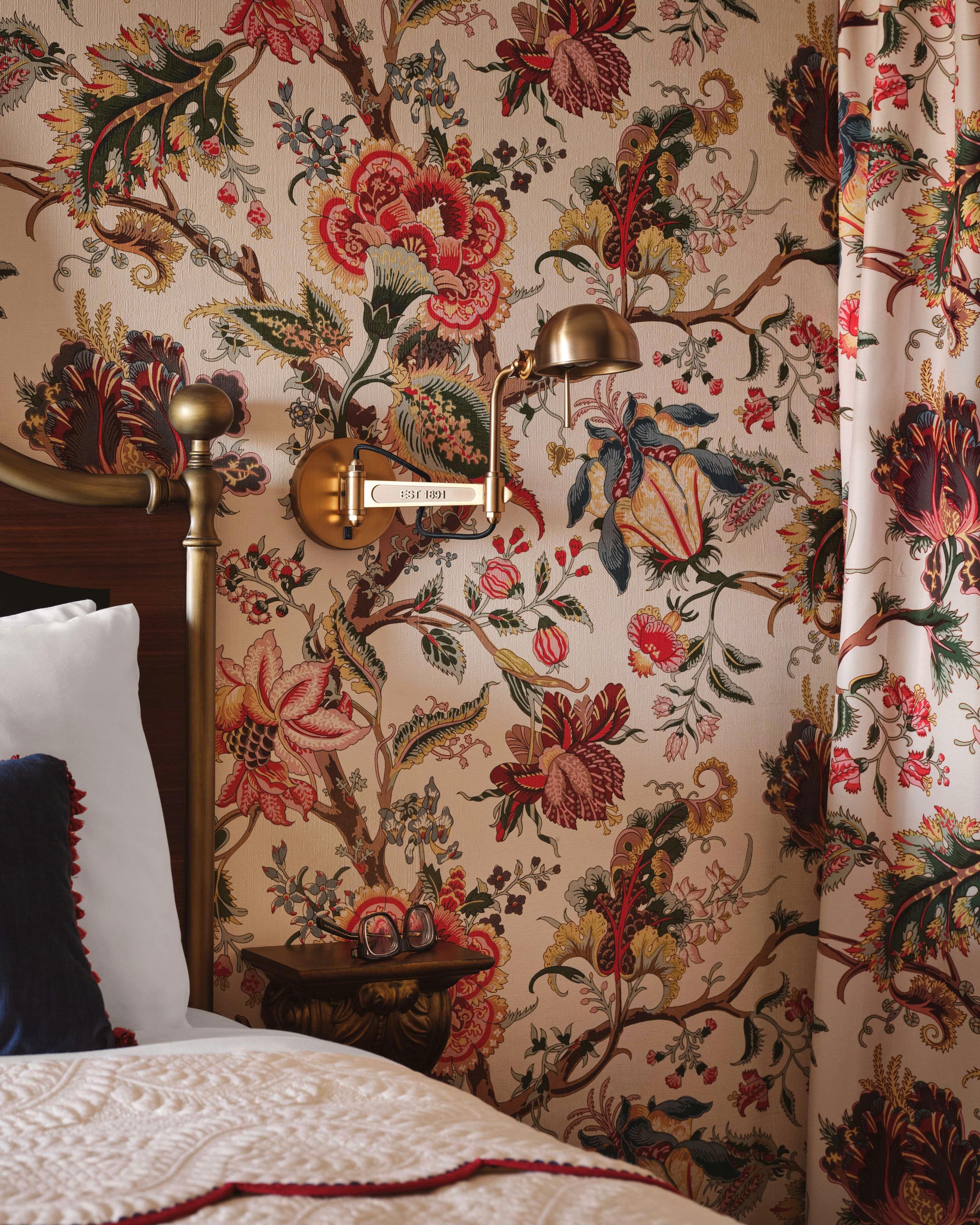 Double Queen Size Bed