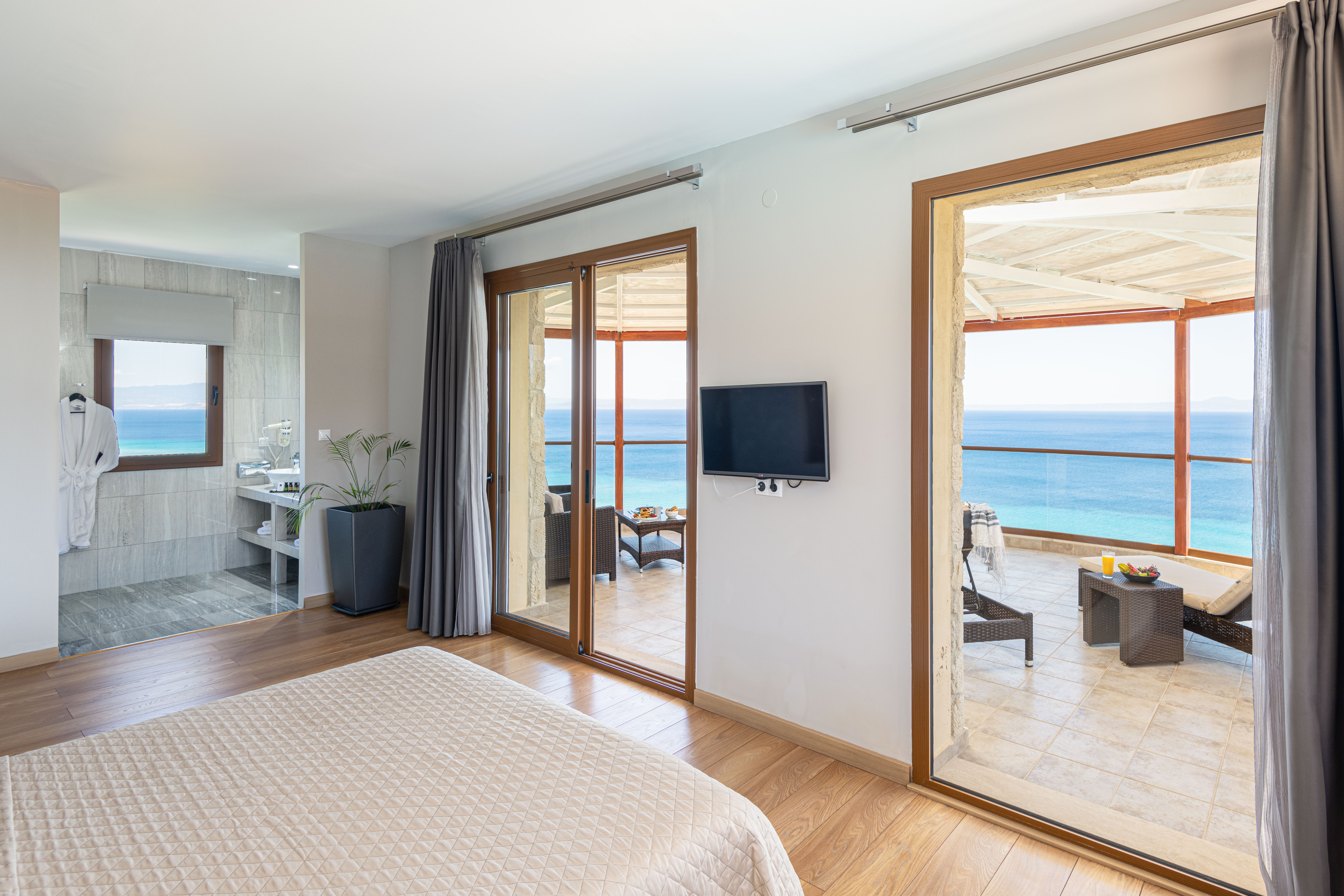 Junior Suite Deluxe Sea View