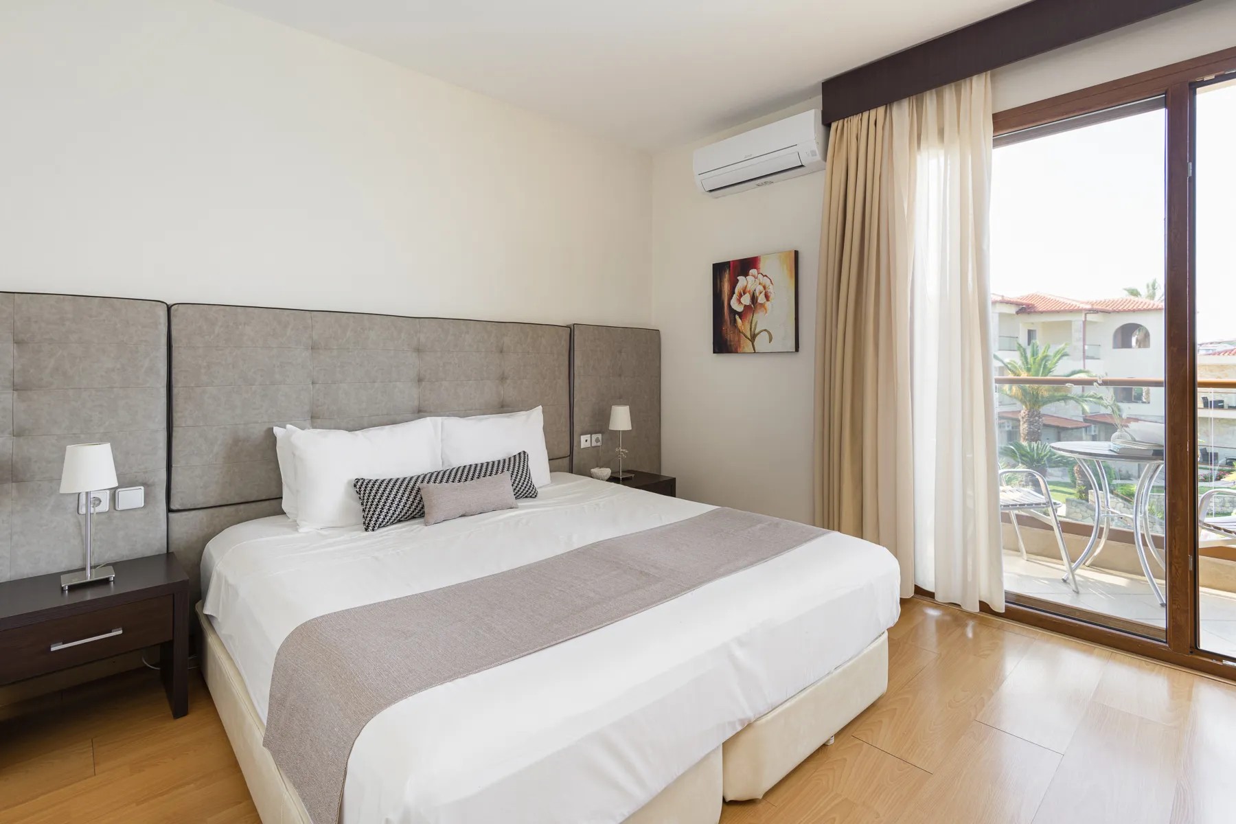 Double or Twin Side Sea View One Bedroom