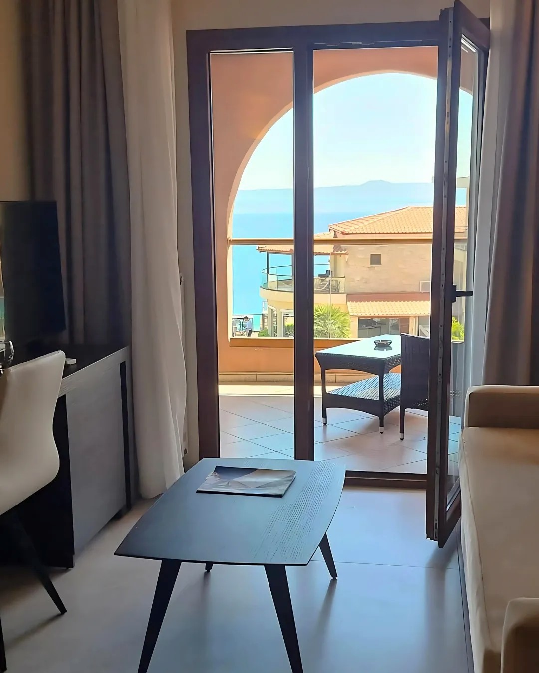 Junior Suite Sea View with Balcony