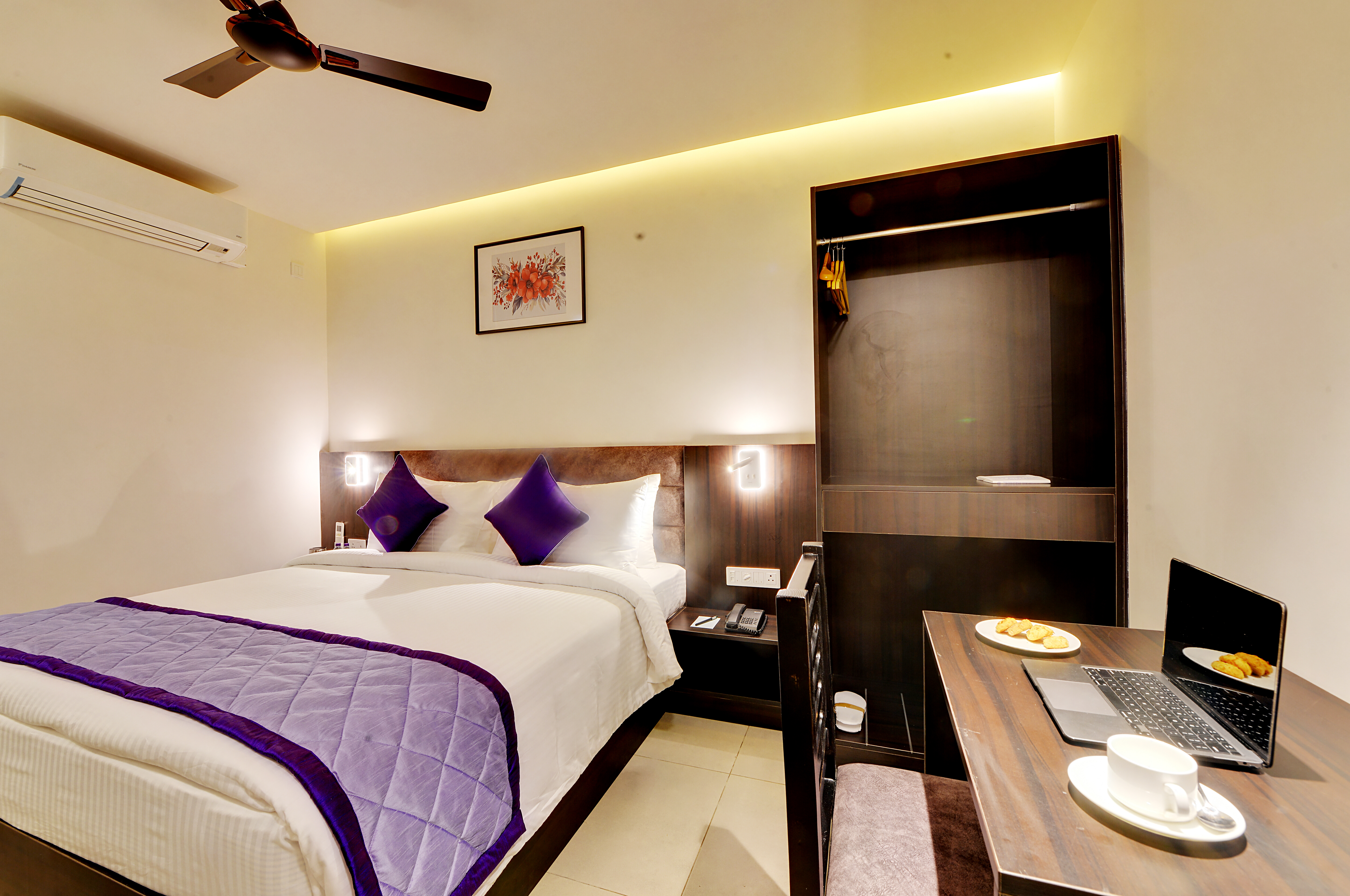 Double Superior King Bed