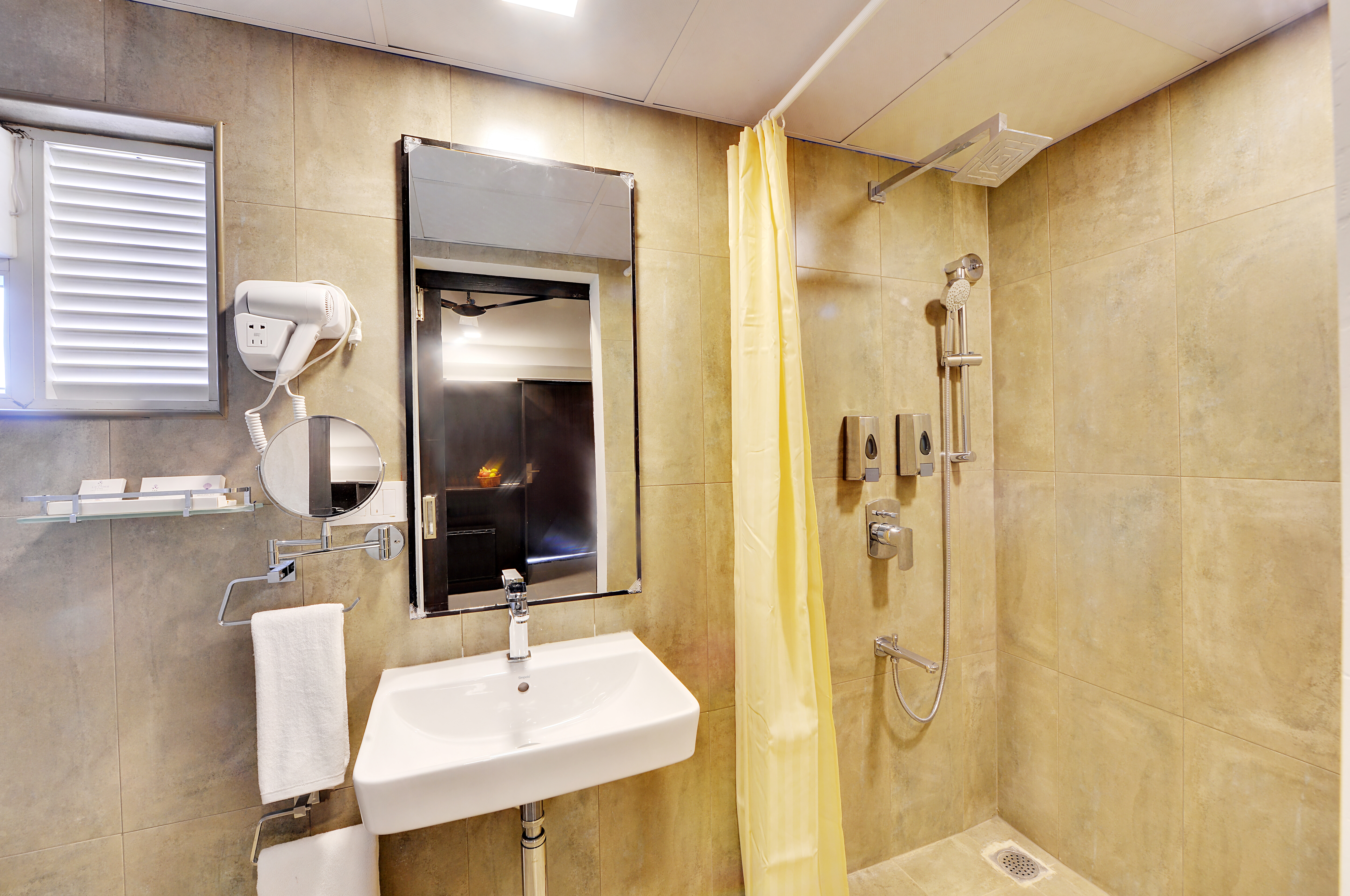 Double Superior King Bed