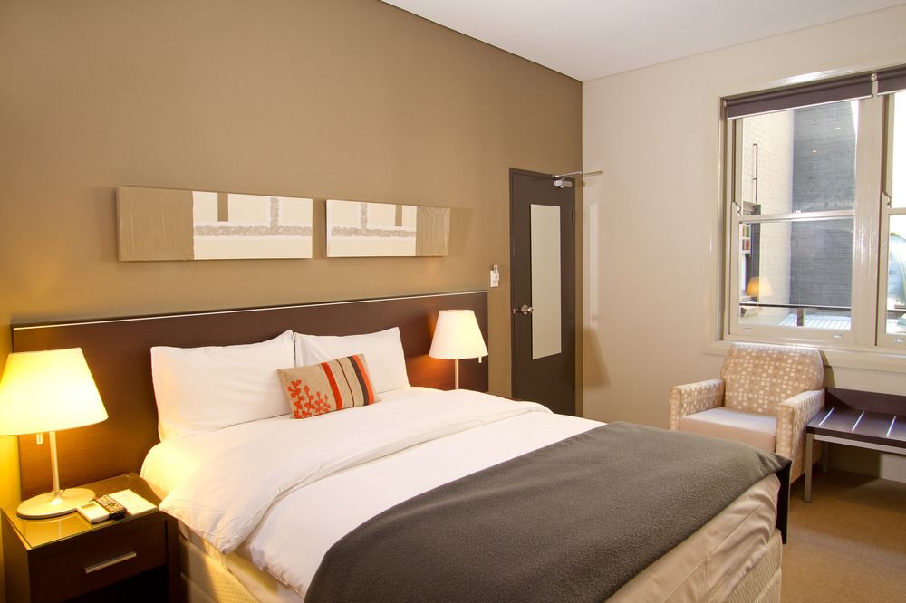 Double Superior Queen Bed