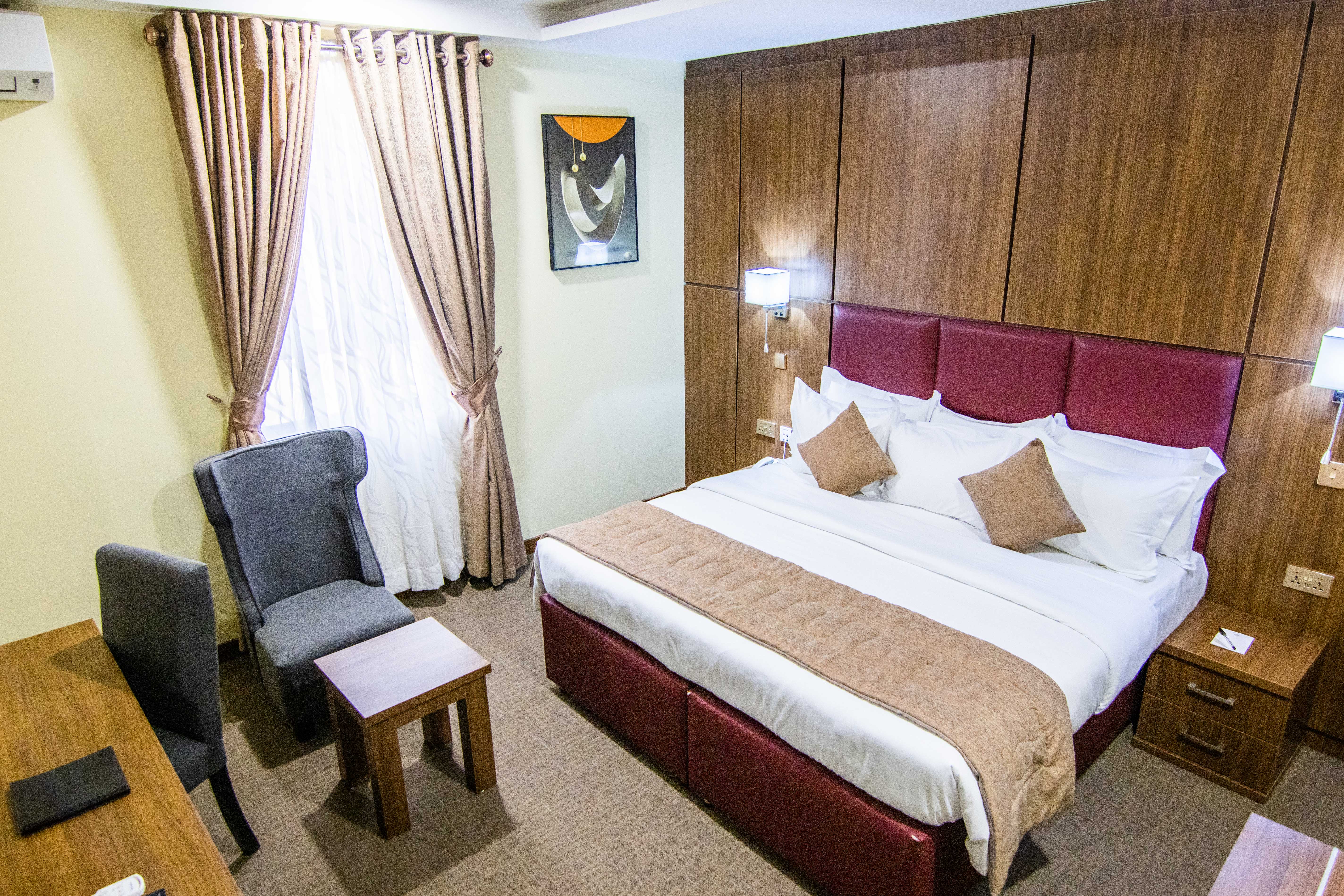 Double Superior King Bed