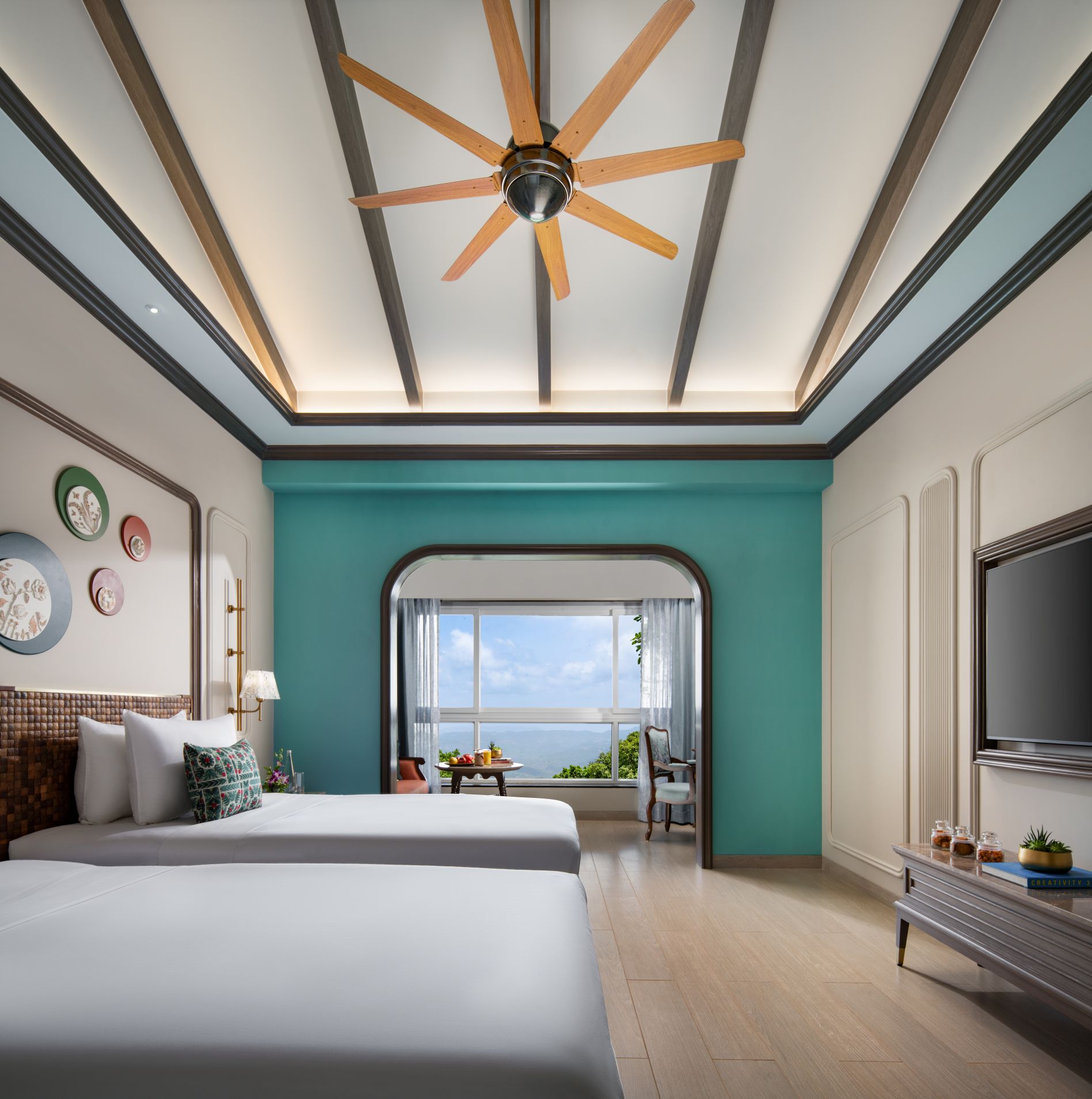 Twin Premium with Views