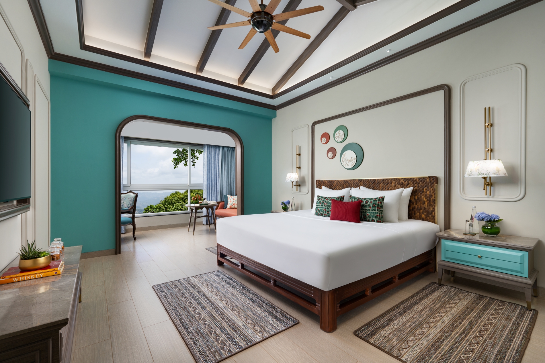 Double Premium with Views