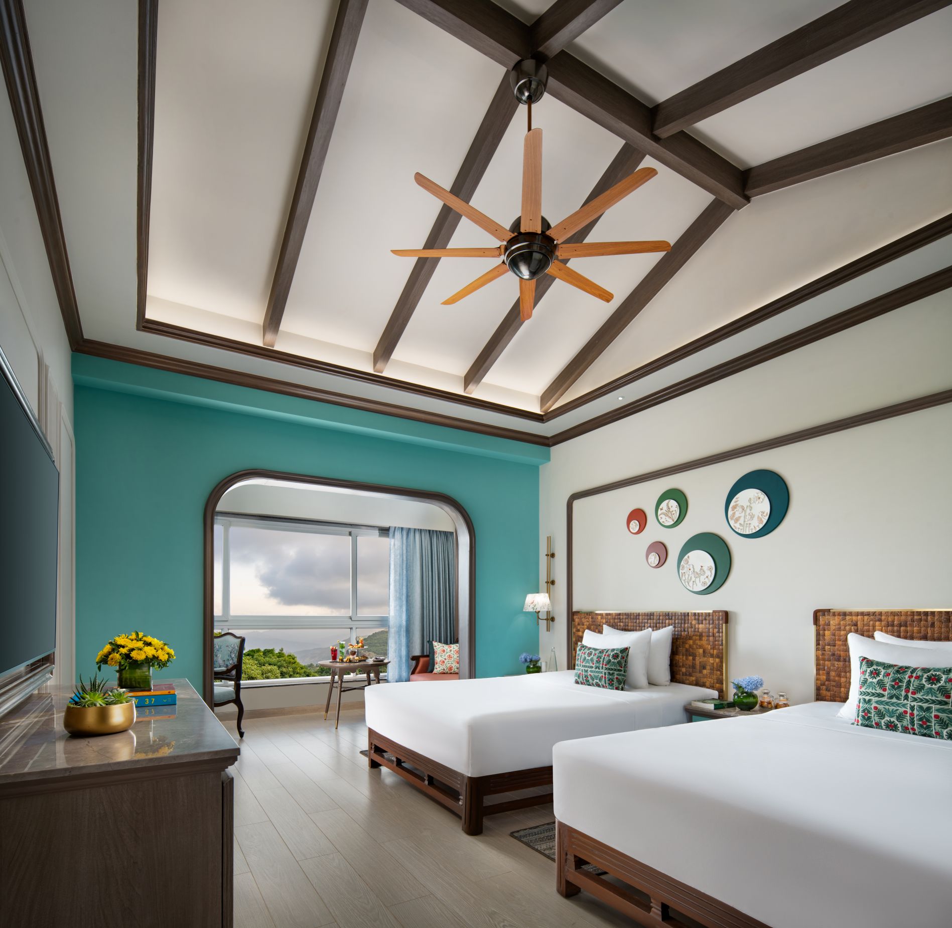 Twin Premium with Views