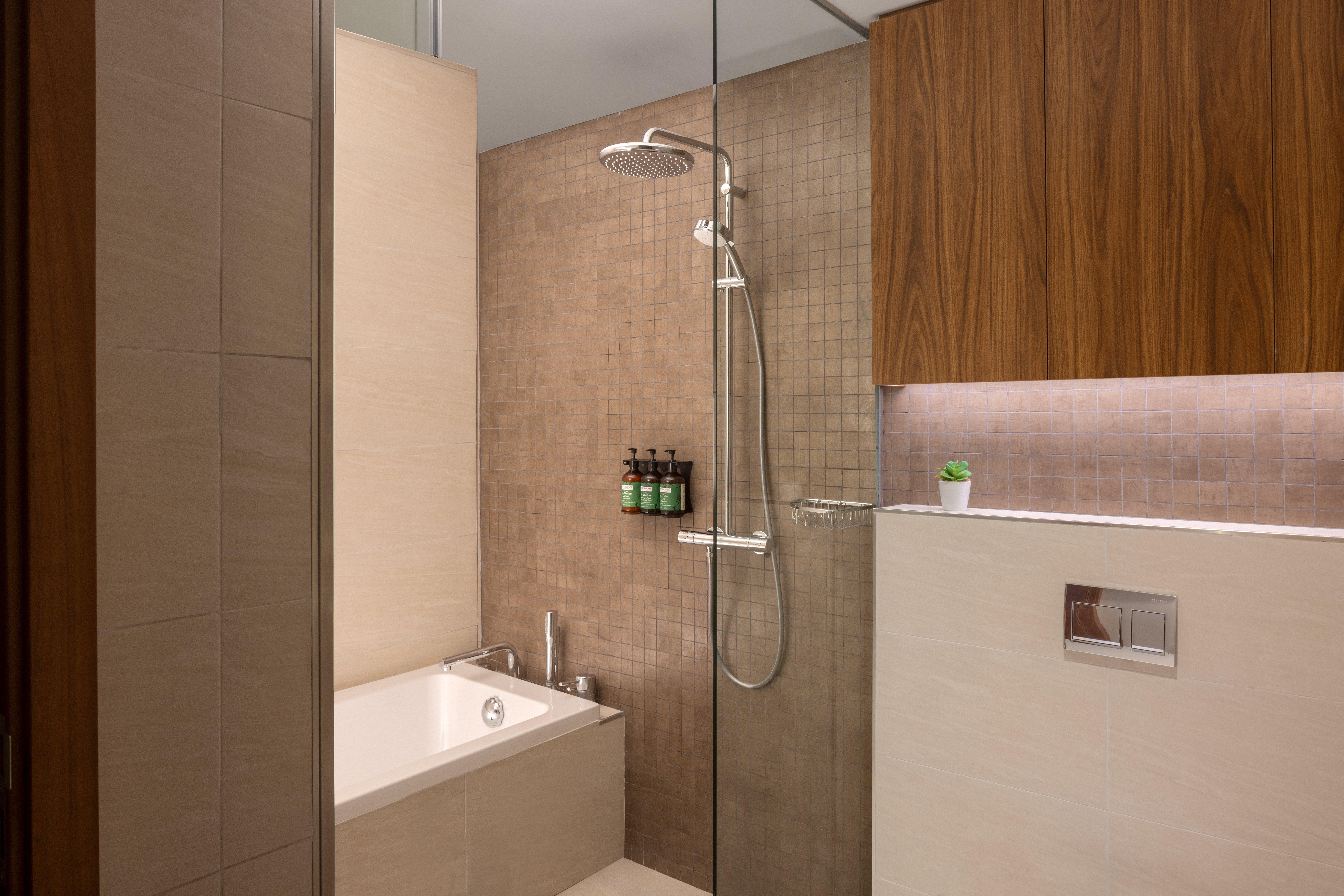 Suite with Kitchenette with Views