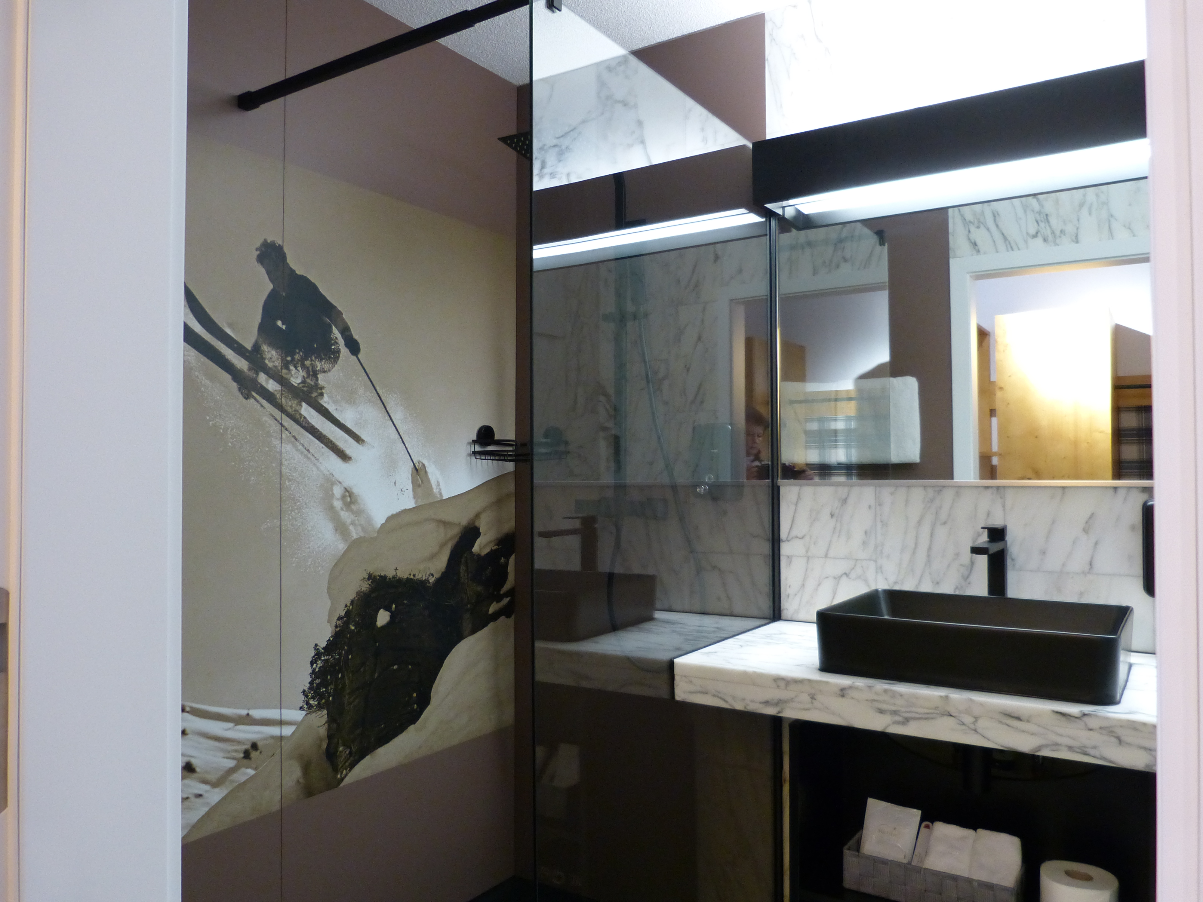 Double Deluxe Two Beds