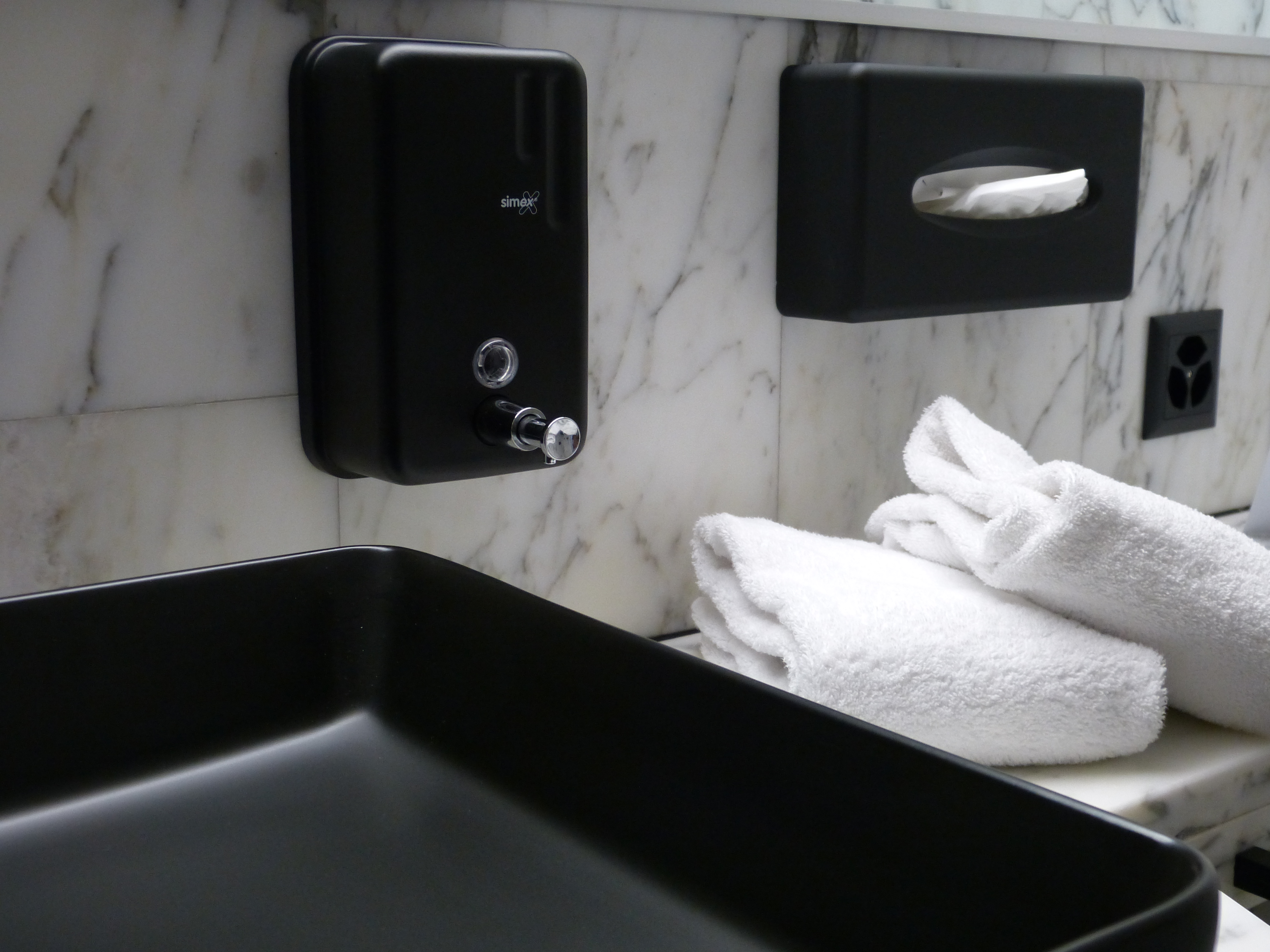 Double Deluxe Two Beds