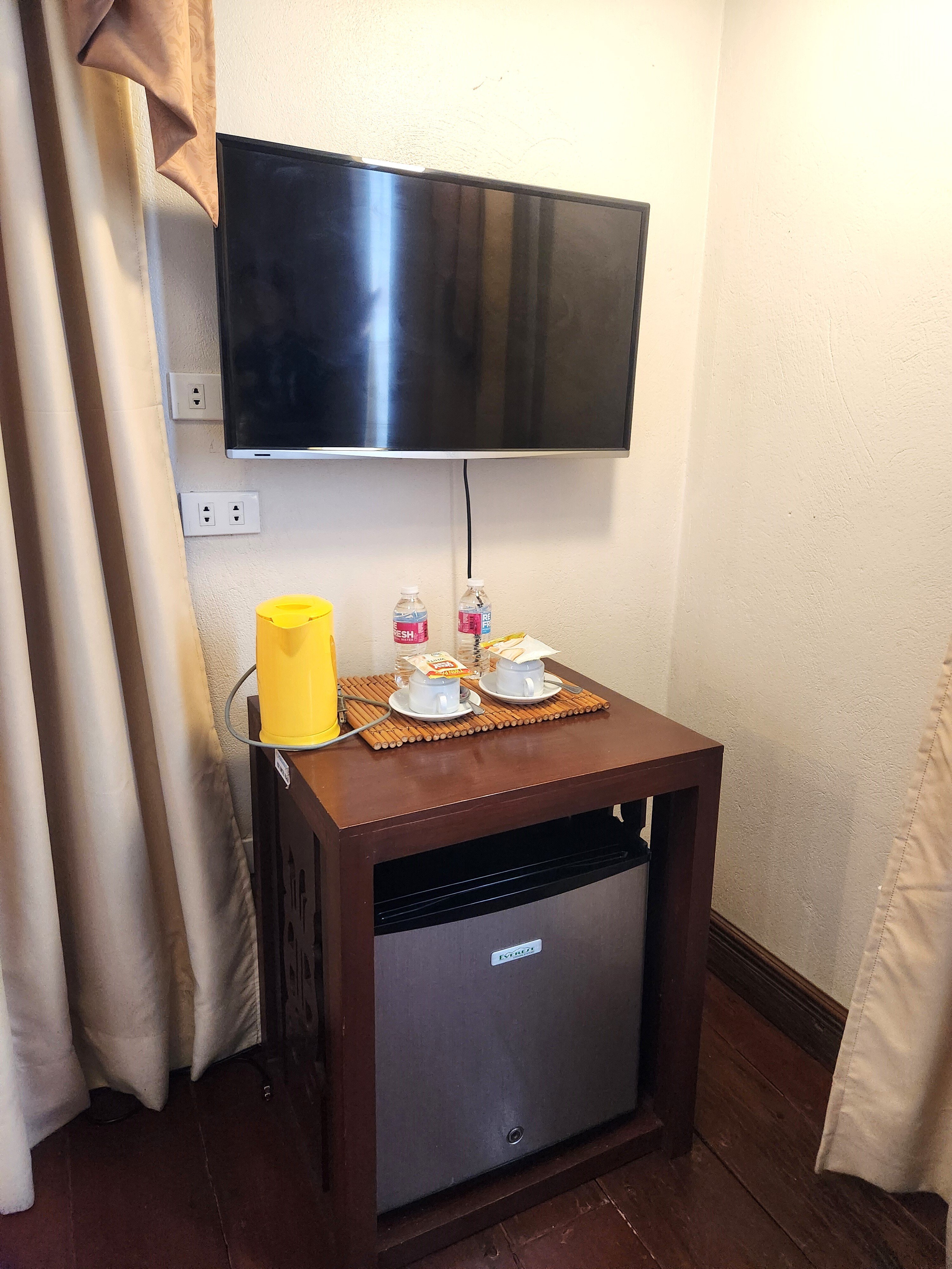 Double Superior Queen Bed