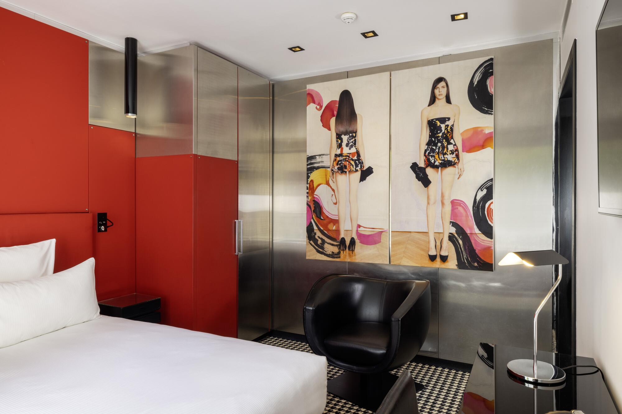 Double or Twin Standard