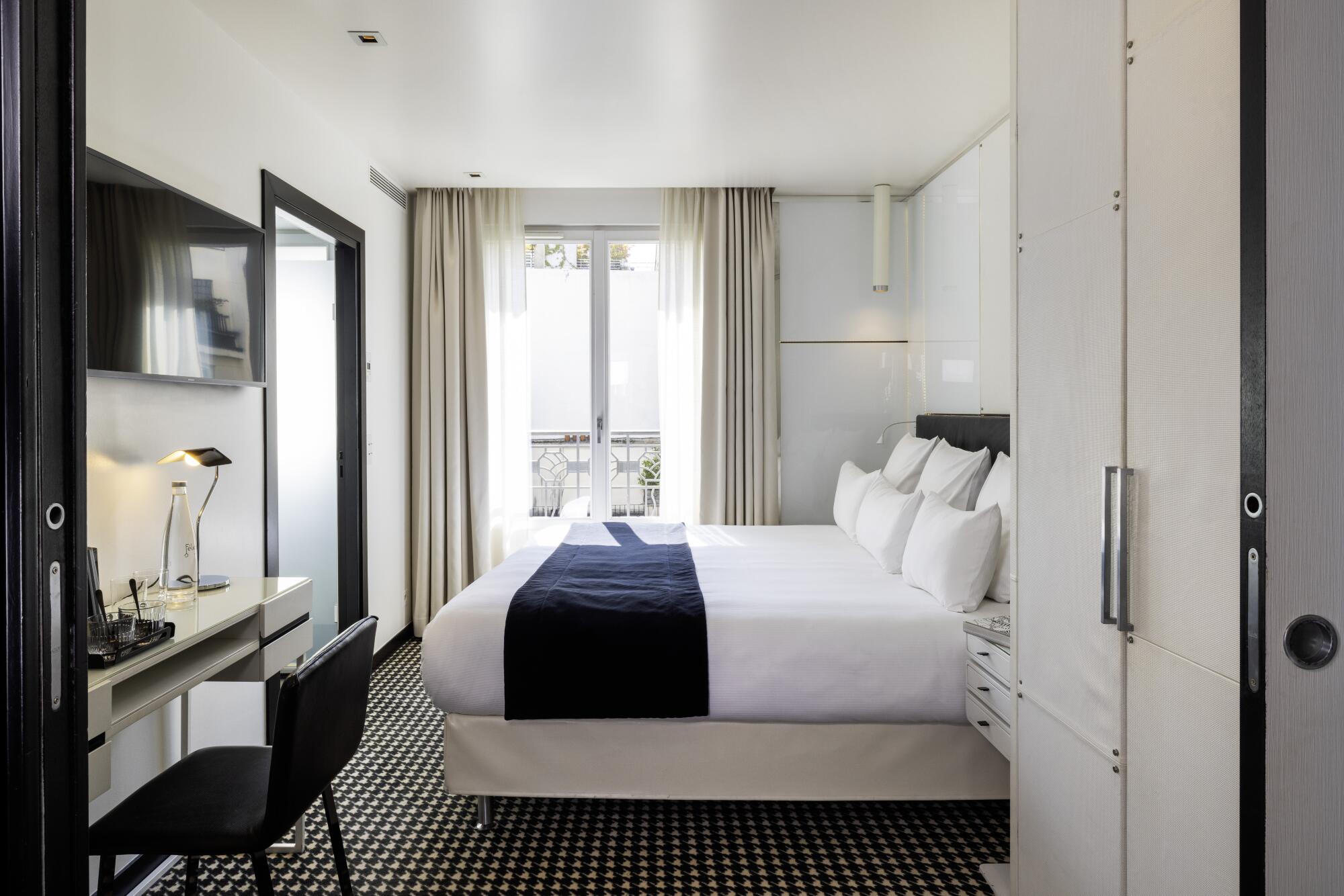 Junior Suite Standard