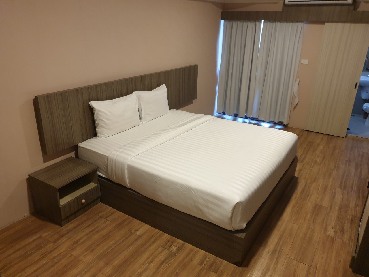 Room Grand Deluxe
