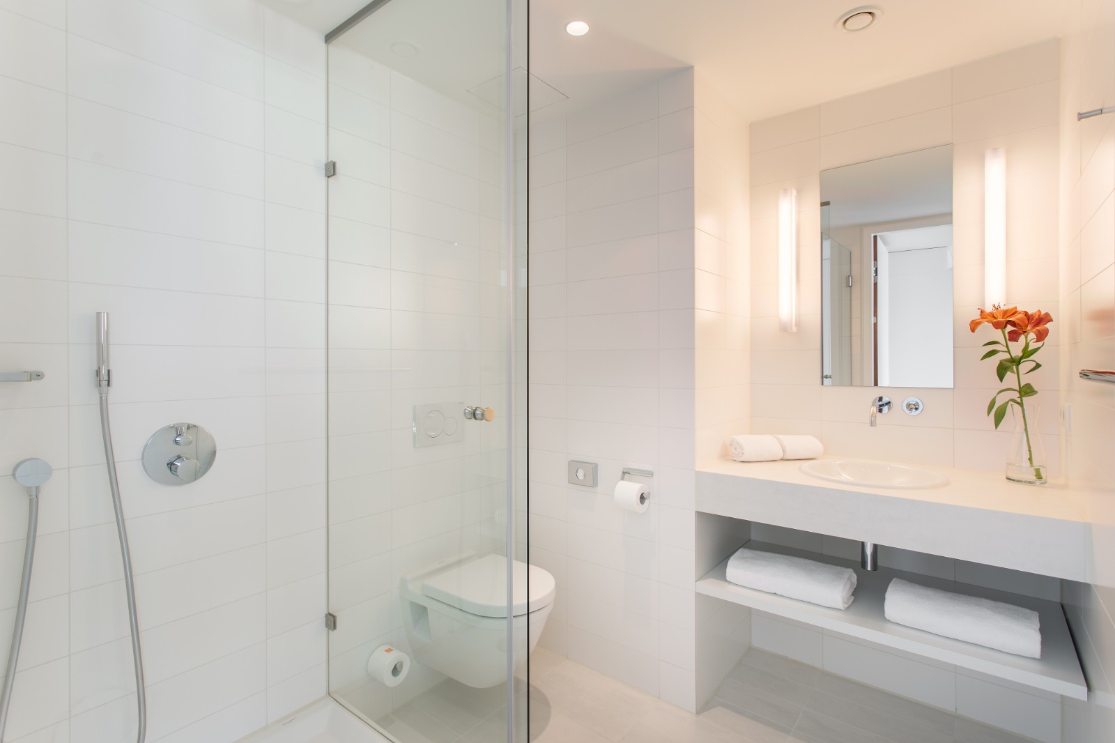 Double Superior Queen Bed