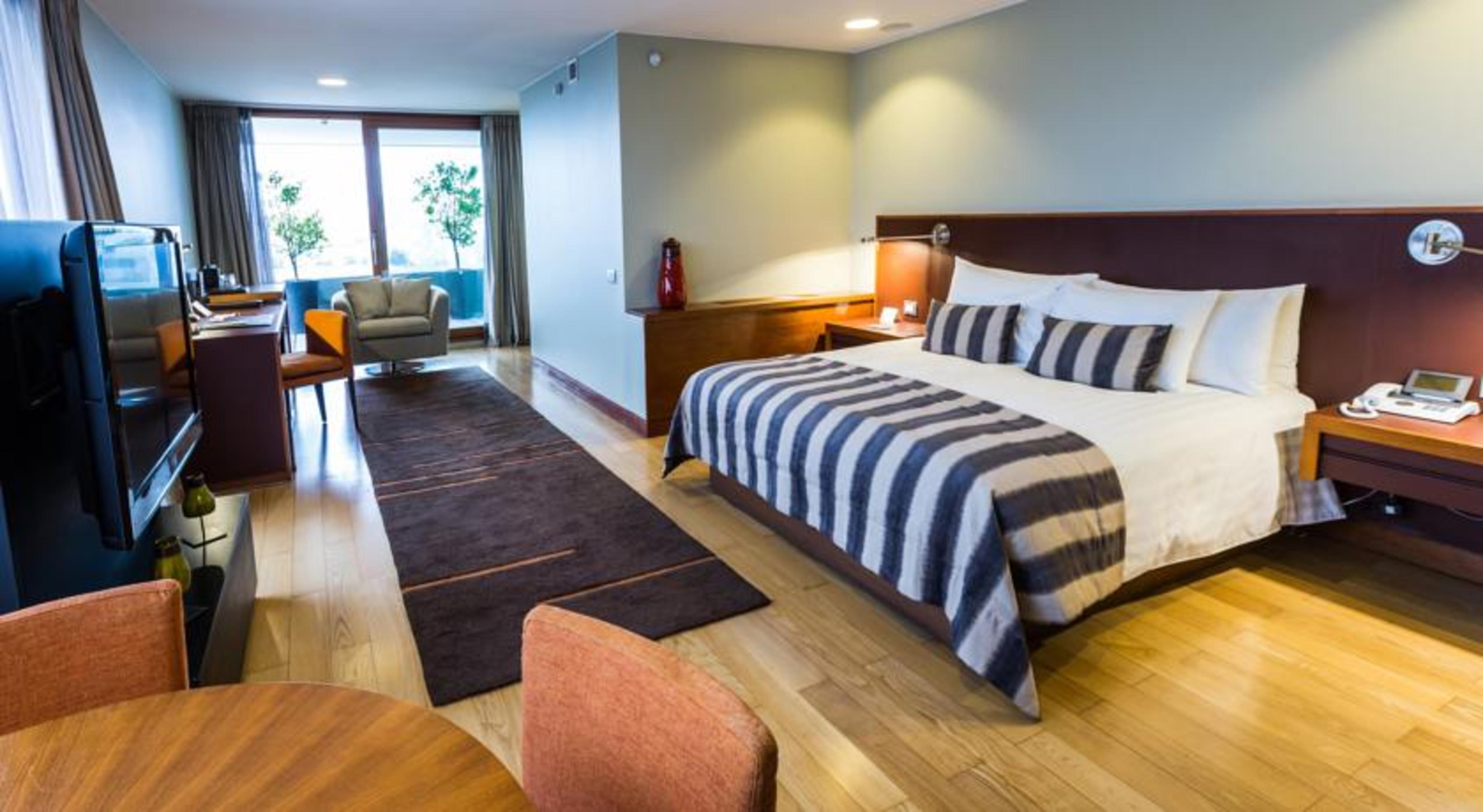 Suite Superior with Balcony