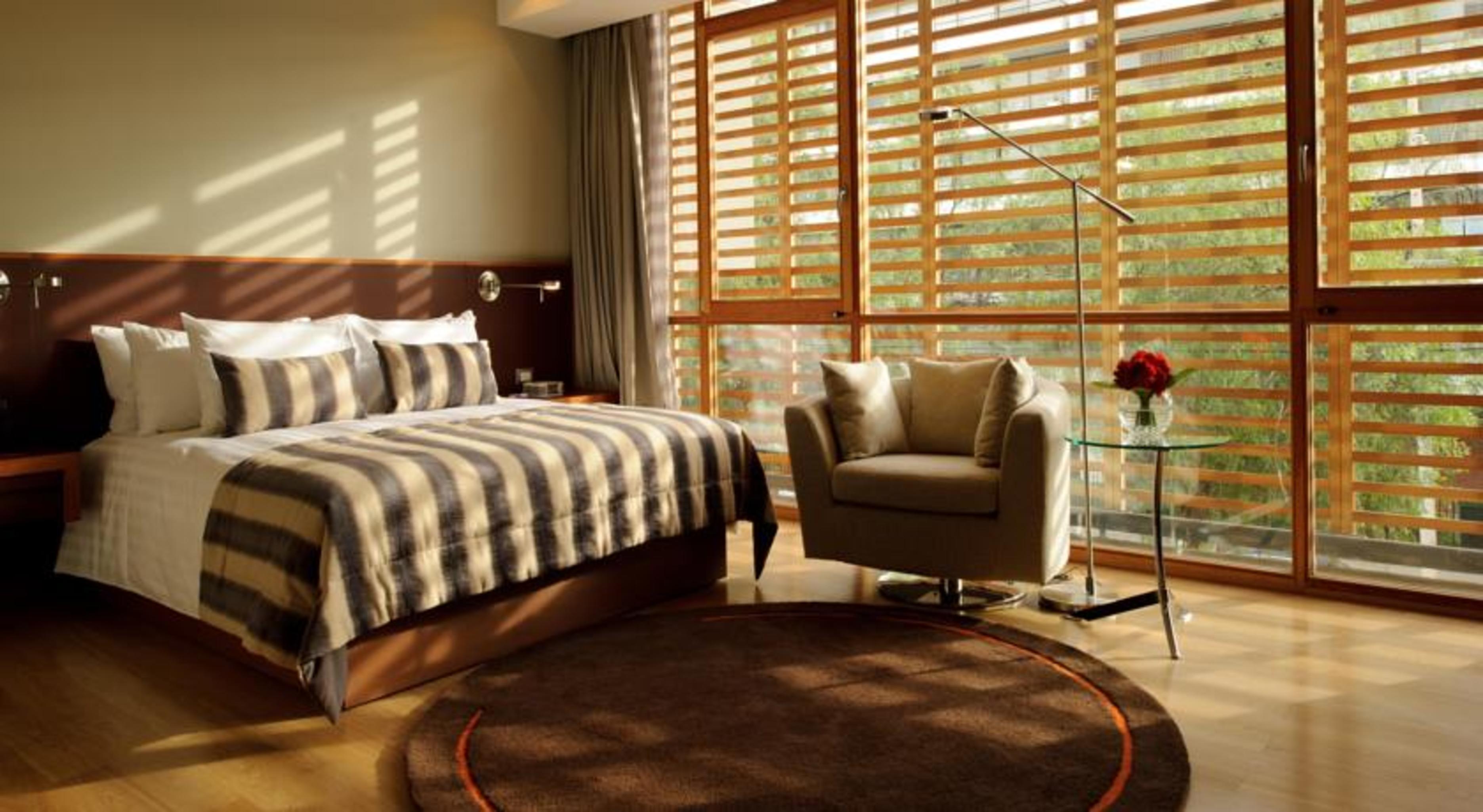 Junior Suite King Size Bed