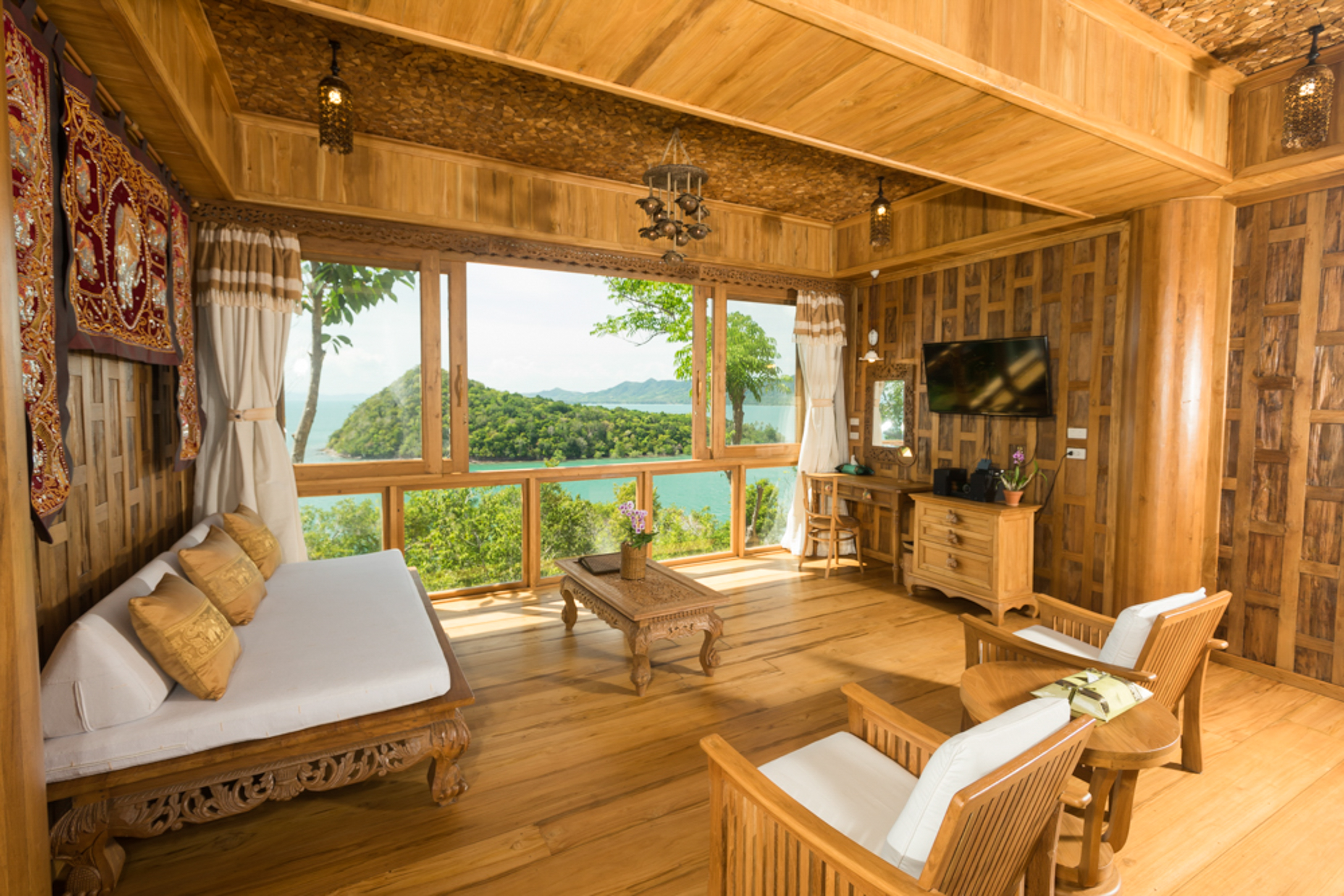 Suite with Private Pool