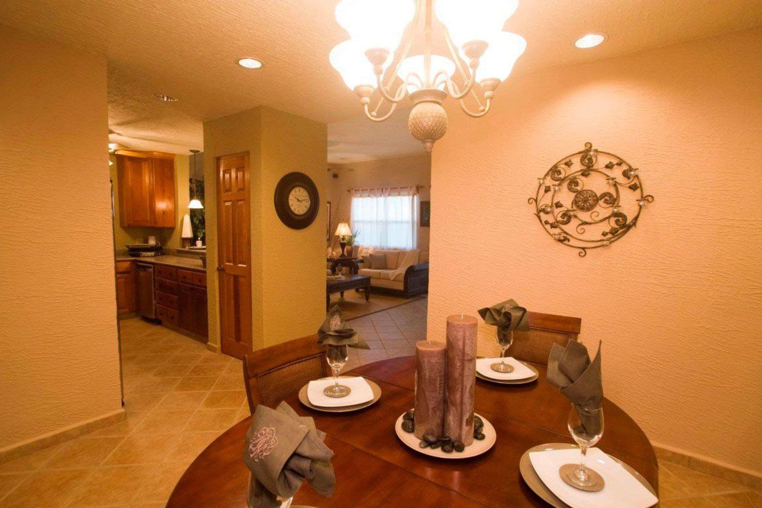 Suite Two Queen Beds