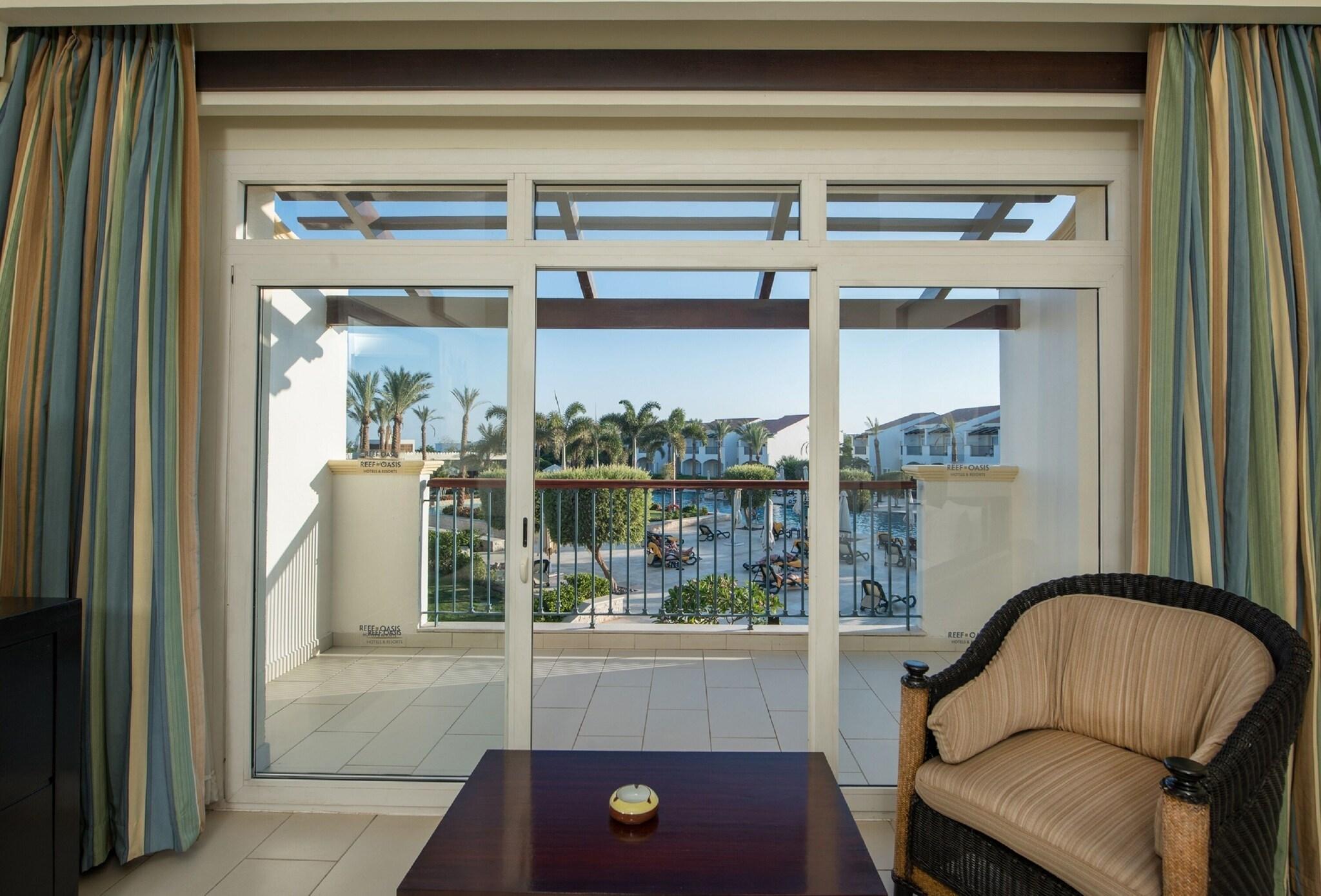 Double Deluxe King Bed