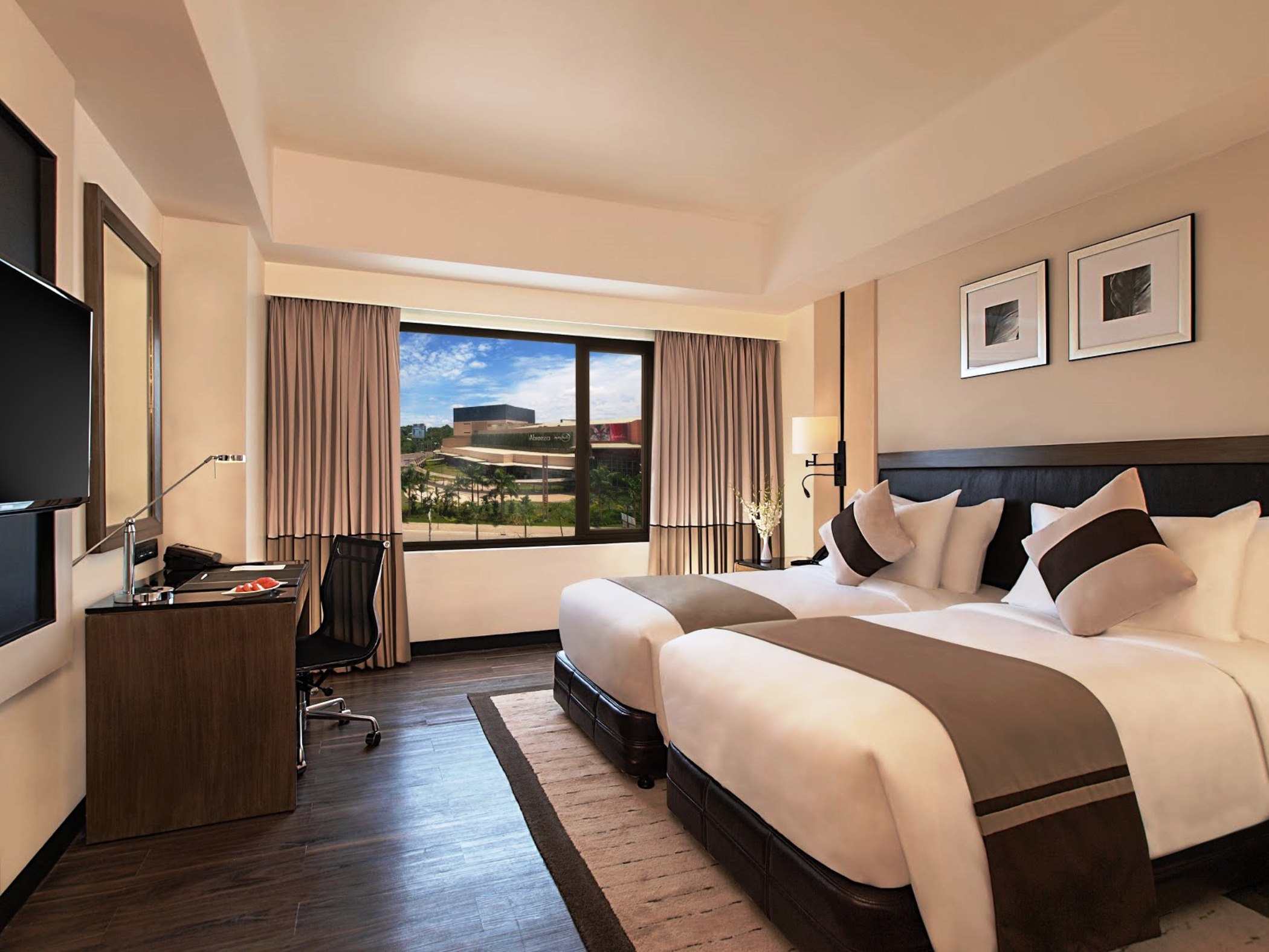 Double or Twin Deluxe