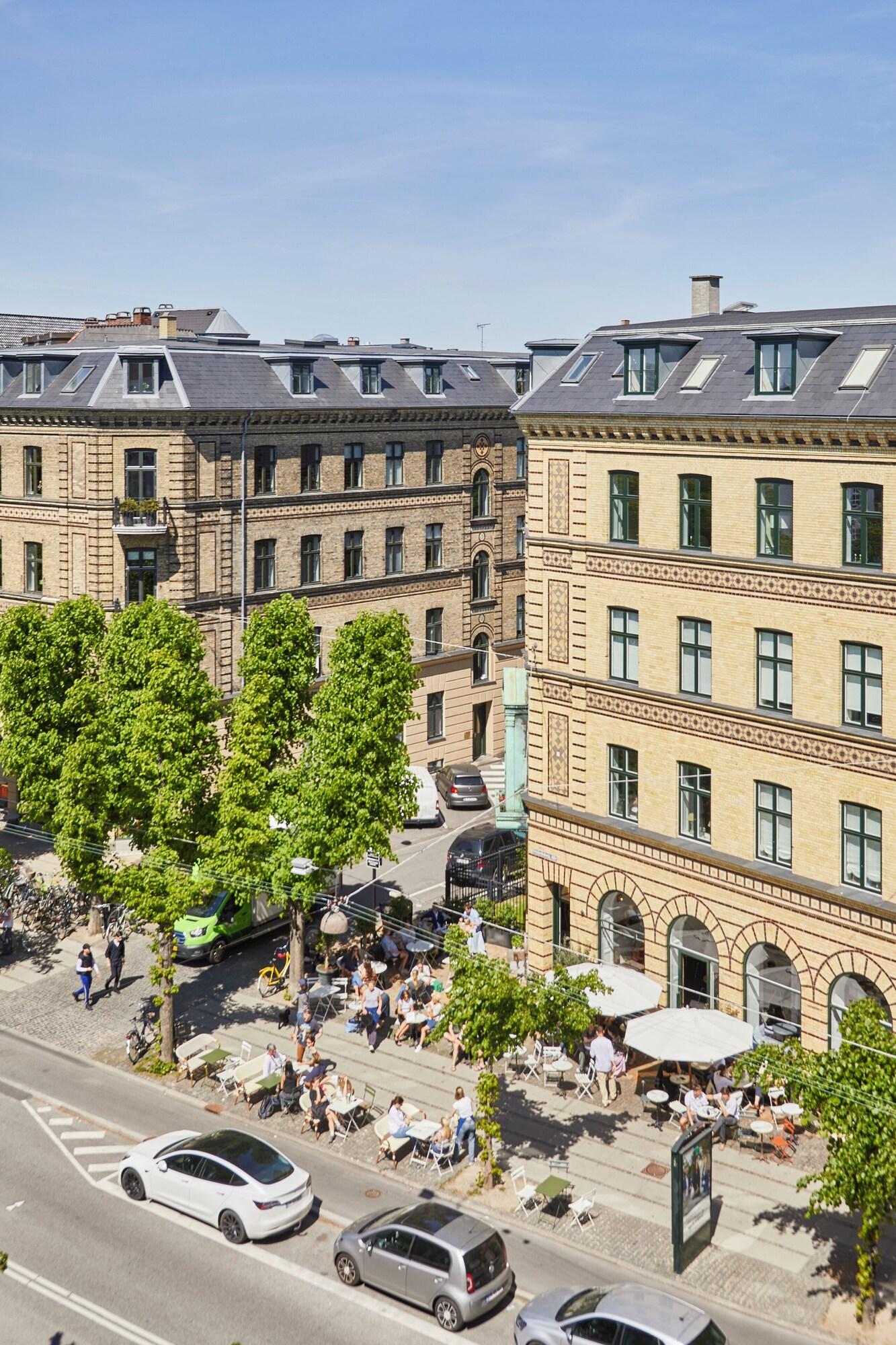 Suite Two Queen Beds