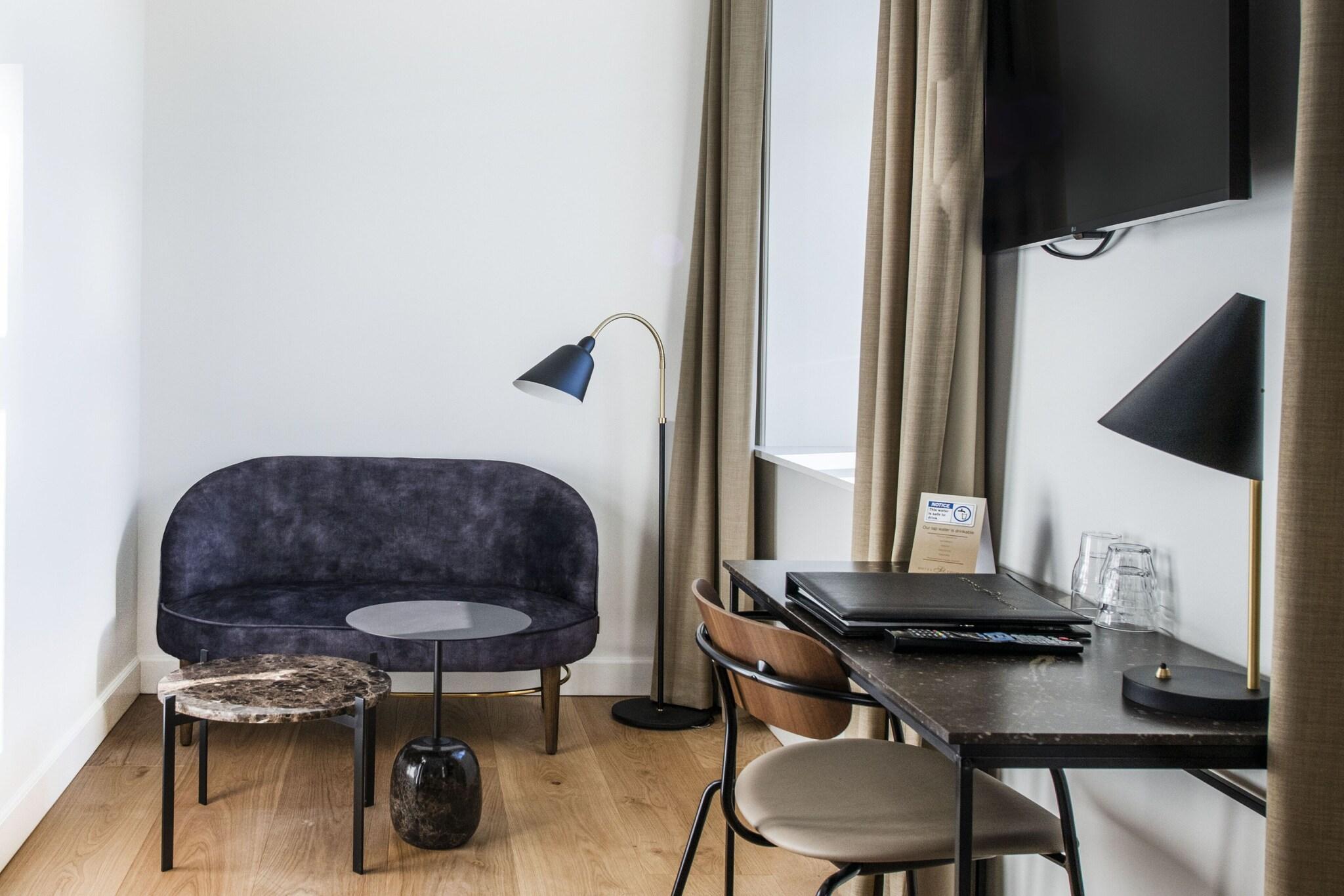 Suite Two Queen Beds