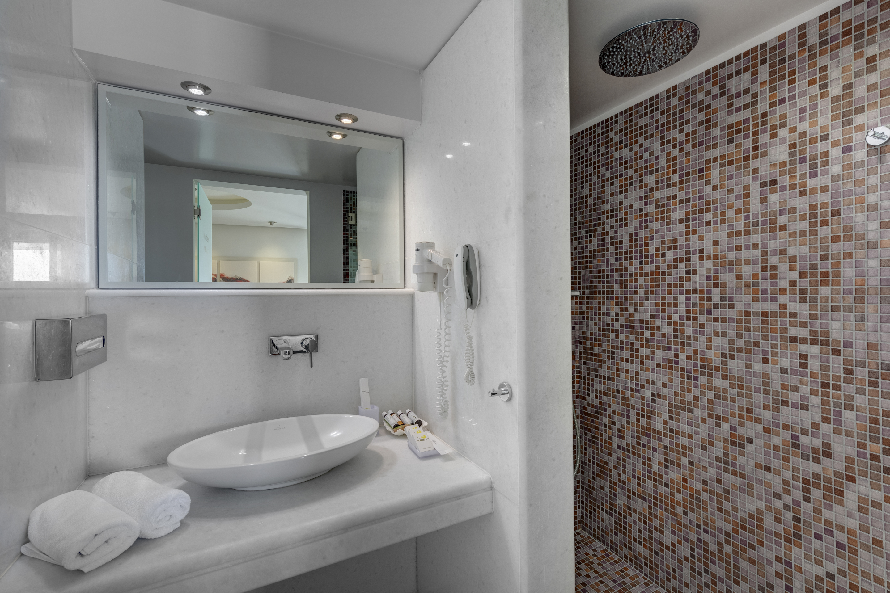 Double or Twin Standard